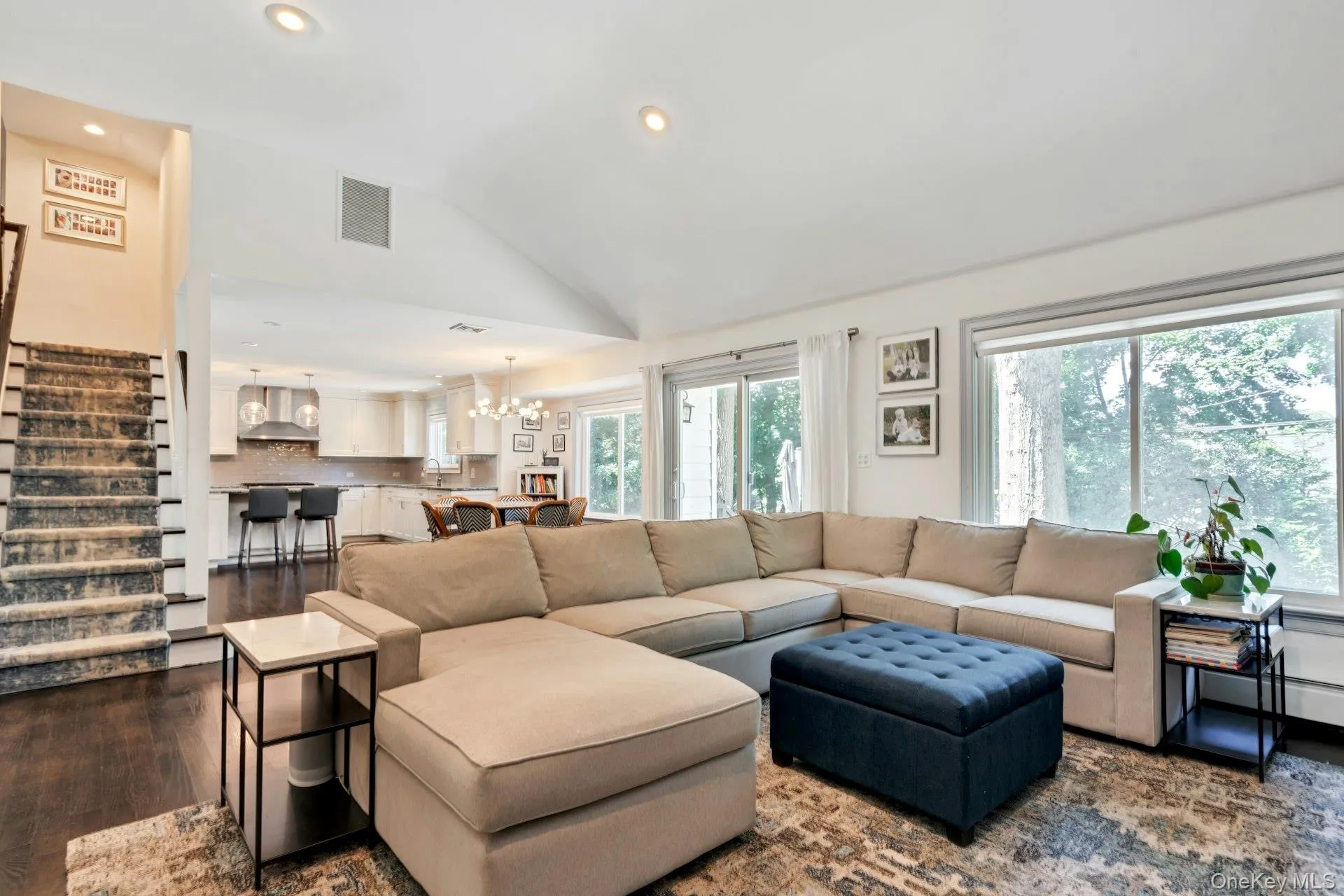 18 Hampton Road, North Hempstead, NY, 5 Bedrooms Bedrooms, 15 Rooms Rooms,3 BathroomsBathrooms,Residential,For Rent,Hampton,0,1064065 18 Hampton Road, North Hempstead, NY, 5 Bedrooms Bedrooms, 15 Rooms Rooms,3 BathroomsBathrooms,Residential,For Rent,Hampton,0,1064065