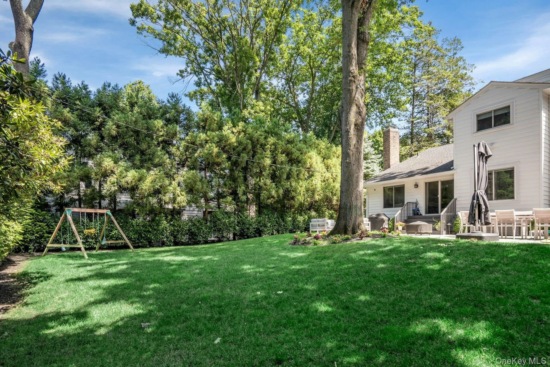 18 Hampton Road, North Hempstead, NY, 5 Bedrooms Bedrooms, 15 Rooms Rooms,3 BathroomsBathrooms,Residential,For Rent,Hampton,0,1064065 18 Hampton Road, North Hempstead, NY, 5 Bedrooms Bedrooms, 15 Rooms Rooms,3 BathroomsBathrooms,Residential,For Rent,Hampton,0,1064065