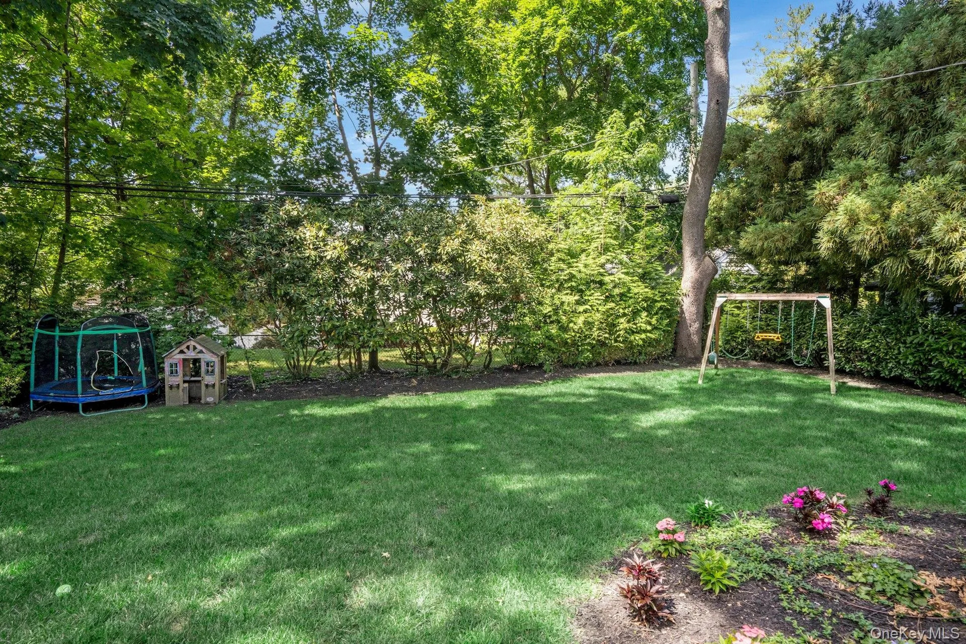 18 Hampton Road, North Hempstead, NY, 5 Bedrooms Bedrooms, 15 Rooms Rooms,3 BathroomsBathrooms,Residential,For Rent,Hampton,0,1064065 18 Hampton Road, North Hempstead, NY, 5 Bedrooms Bedrooms, 15 Rooms Rooms,3 BathroomsBathrooms,Residential,For Rent,Hampton,0,1064065