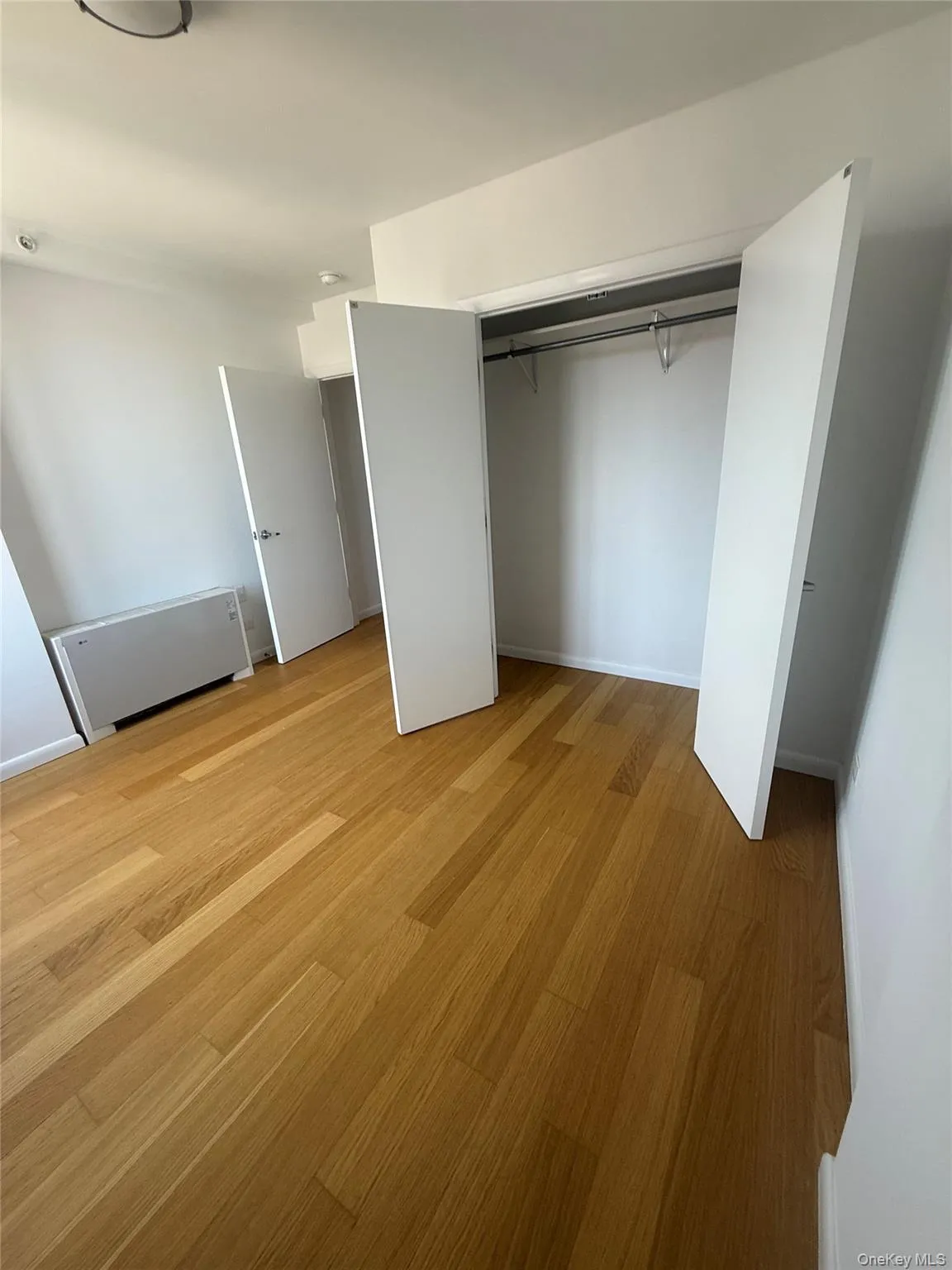 402 118th Street, New York, NY, 3 Bedroom Bedrooms, 5 Room Rooms,1 BathroomBathrooms,Residential Lease,For Rent,118th,0,1064069 402 118th Street, New York, NY, 3 Bedroom Bedrooms, 5 Room Rooms,1 BathroomBathrooms,Residential Lease,For Rent,118th,0,1064069