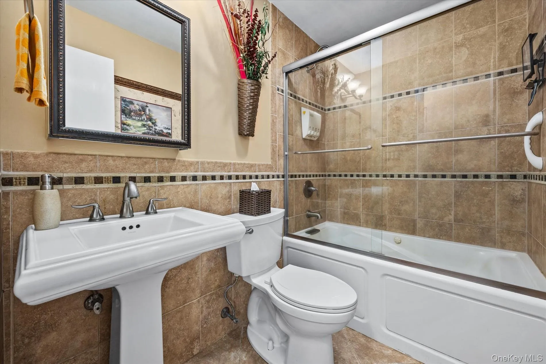 18 Washington Street, Oyster Bay, NY, 3 Bedrooms Bedrooms, 6 Rooms Rooms,1 BathroomBathrooms,Residential,For Rent,Washington,0,1064079 18 Washington Street, Oyster Bay, NY, 3 Bedrooms Bedrooms, 6 Rooms Rooms,1 BathroomBathrooms,Residential,For Rent,Washington,0,1064079