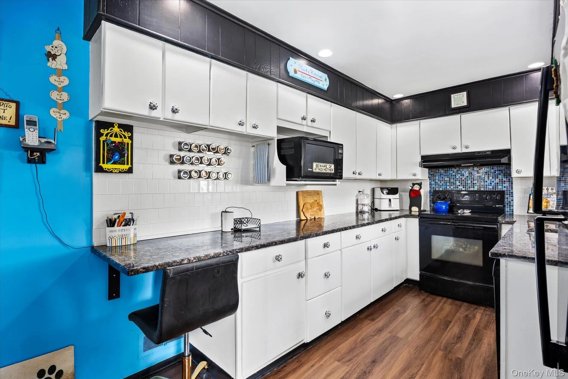 18 Washington Street, Oyster Bay, NY, 3 Bedrooms Bedrooms, 6 Rooms Rooms,1 BathroomBathrooms,Residential,For Rent,Washington,0,1064079 18 Washington Street, Oyster Bay, NY, 3 Bedrooms Bedrooms, 6 Rooms Rooms,1 BathroomBathrooms,Residential,For Rent,Washington,0,1064079