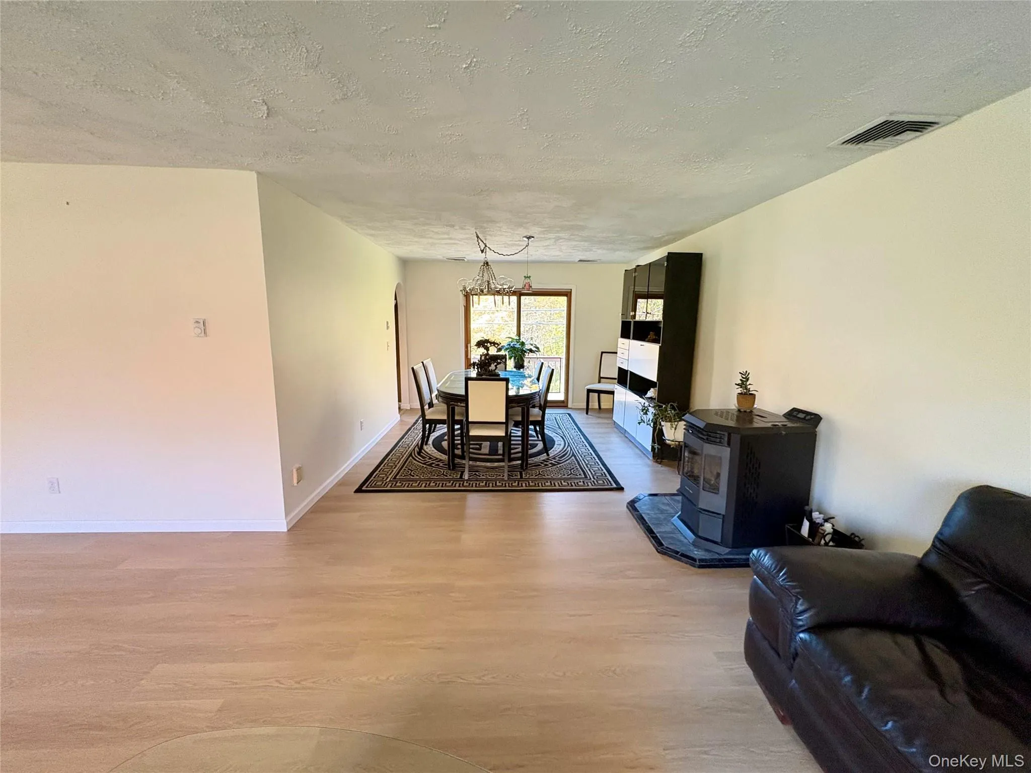 1178 Farmers Mills Road, Kent, NY, 4 Bedrooms Bedrooms, 9 Rooms Rooms,3 BathroomsBathrooms,Residential,For Rent,Farmers Mills,0,1064089 1178 Farmers Mills Road, Kent, NY, 4 Bedrooms Bedrooms, 9 Rooms Rooms,3 BathroomsBathrooms,Residential,For Rent,Farmers Mills,0,1064089