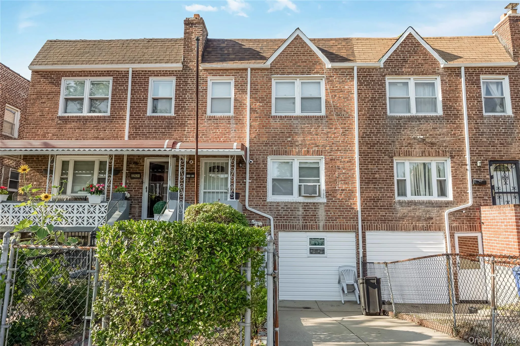 22533 Murdock Avenue, New York, NY, 3 Bedrooms Bedrooms, 7 Rooms Rooms,2 BathroomsBathrooms,Residential,For Rent,Murdock,0,1064092 22533 Murdock Avenue, New York, NY, 3 Bedrooms Bedrooms, 7 Rooms Rooms,2 BathroomsBathrooms,Residential,For Rent,Murdock,0,1064092