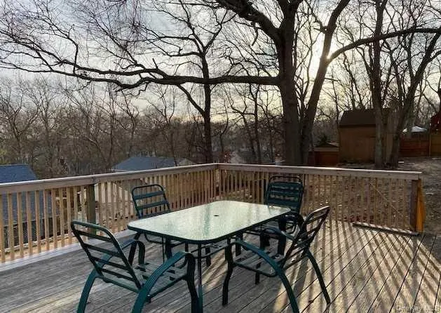 40 Garden Road, Brookhaven, NY, 4 Bedrooms Bedrooms, 6 Rooms Rooms,2 BathroomsBathrooms,Residential,For Rent,Garden,0,1064094 40 Garden Road, Brookhaven, NY, 4 Bedrooms Bedrooms, 6 Rooms Rooms,2 BathroomsBathrooms,Residential,For Rent,Garden,0,1064094