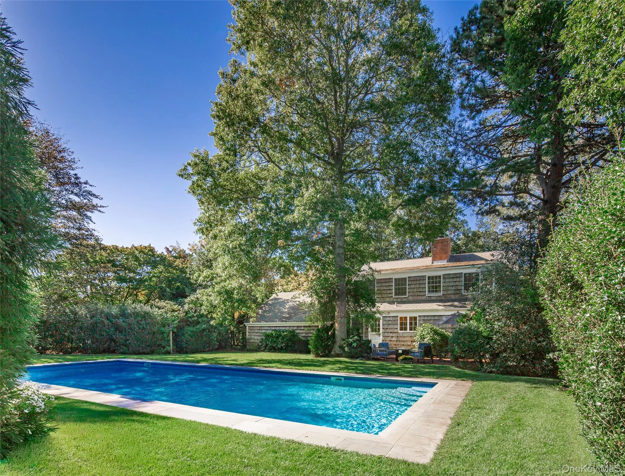 32 Aberdeen Lane, Southampton, New York 11968