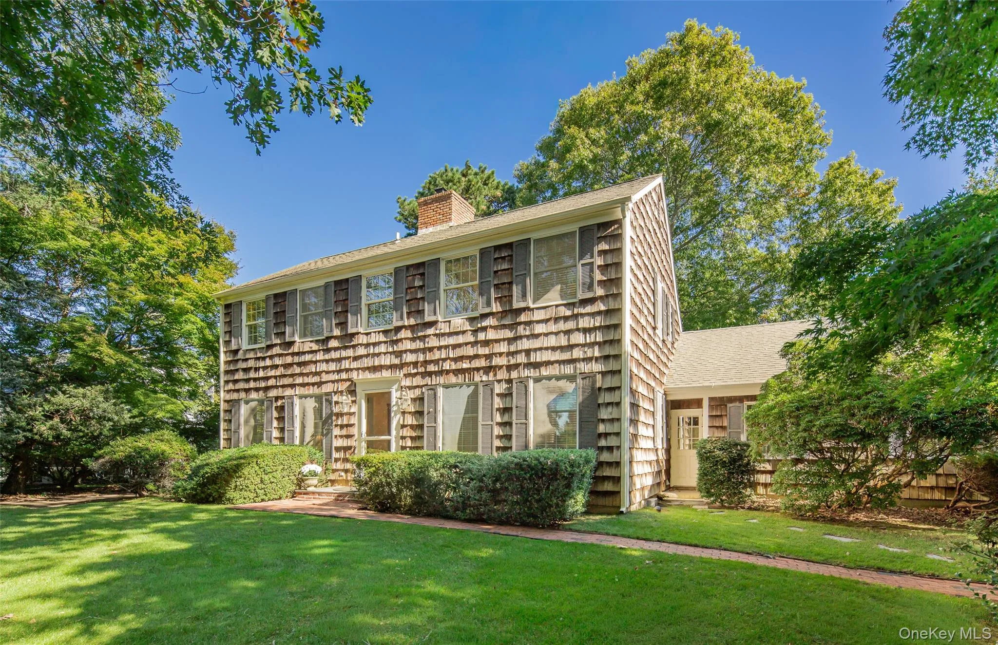 32 Aberdeen Lane, Southampton, New York 11968