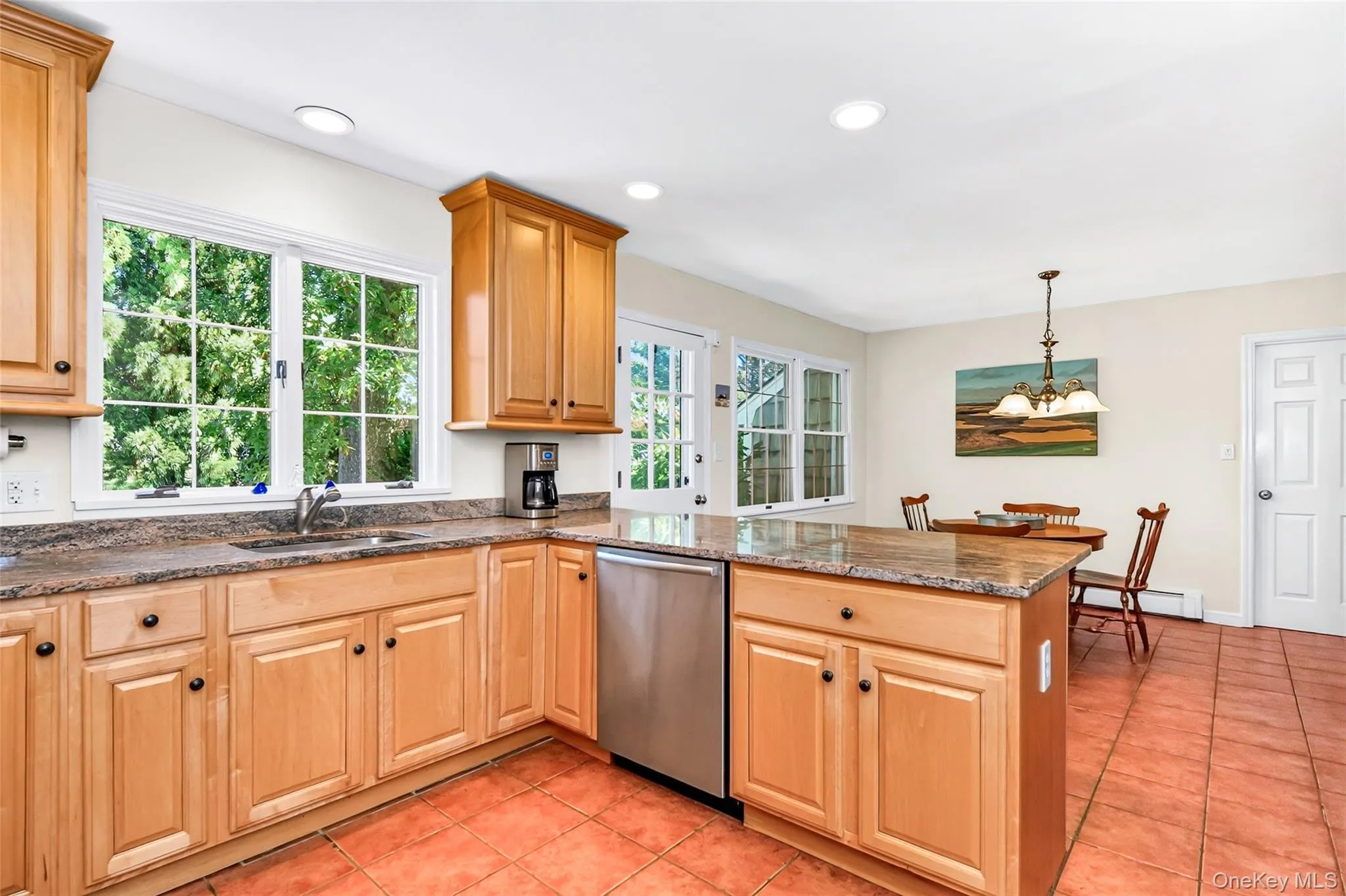 32 Aberdeen Lane, Southampton, New York 11968