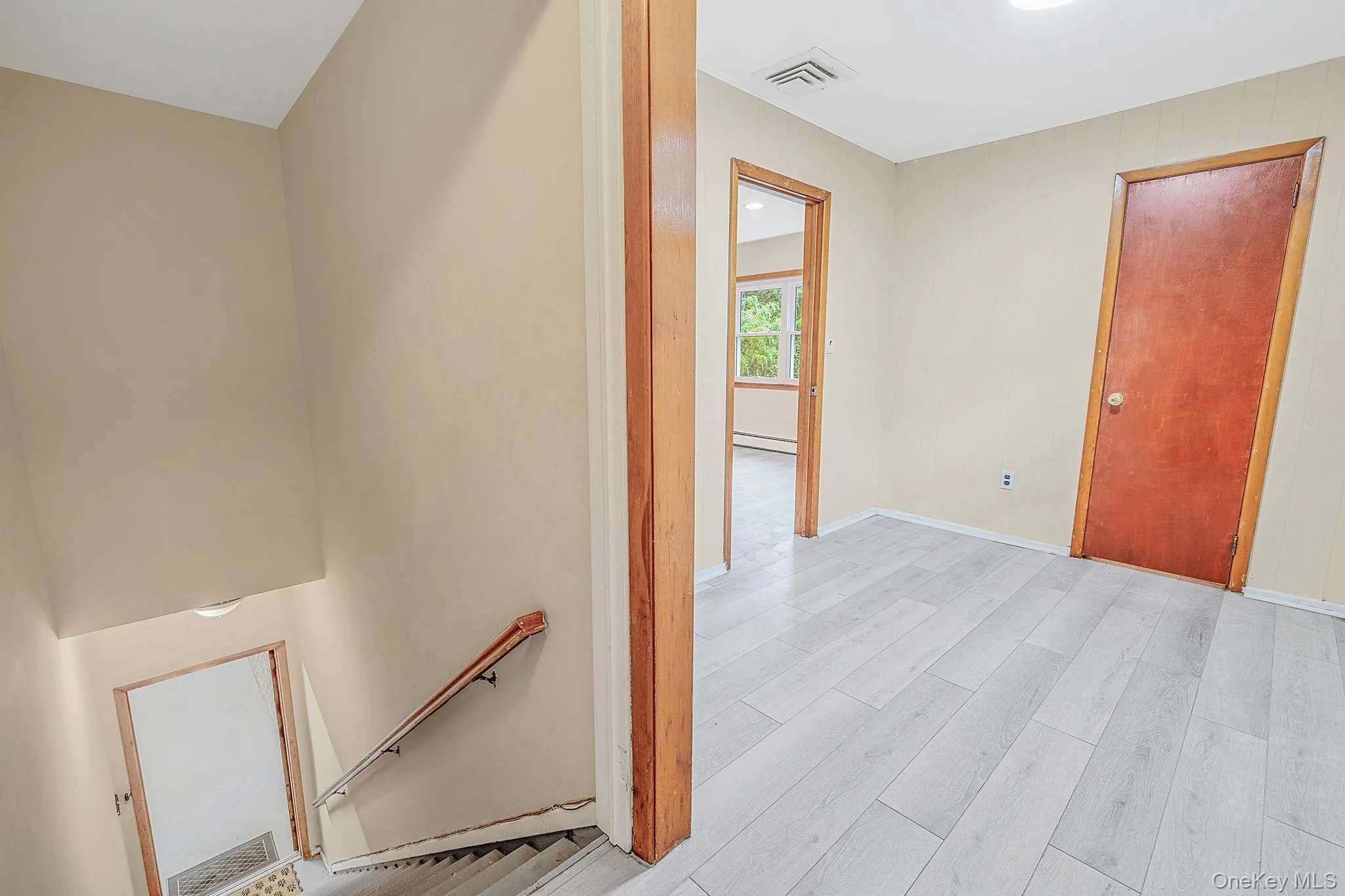 2400 New York Avenue, Huntington, NY, 2 Bedroom Bedrooms, 8 Room Rooms,2 BathroomBathrooms,Residential Lease,For Rent,New York,0,1064099 2400 New York Avenue, Huntington, NY, 2 Bedroom Bedrooms, 8 Room Rooms,2 BathroomBathrooms,Residential Lease,For Rent,New York,0,1064099
