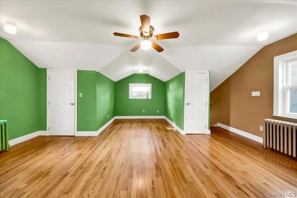 8 Soundview Terrace, New York, NY, 3 Bedrooms Bedrooms, 6 Rooms Rooms,2 BathroomsBathrooms,Residential,For Rent,Soundview,0,1064114 8 Soundview Terrace, New York, NY, 3 Bedrooms Bedrooms, 6 Rooms Rooms,2 BathroomsBathrooms,Residential,For Rent,Soundview,0,1064114