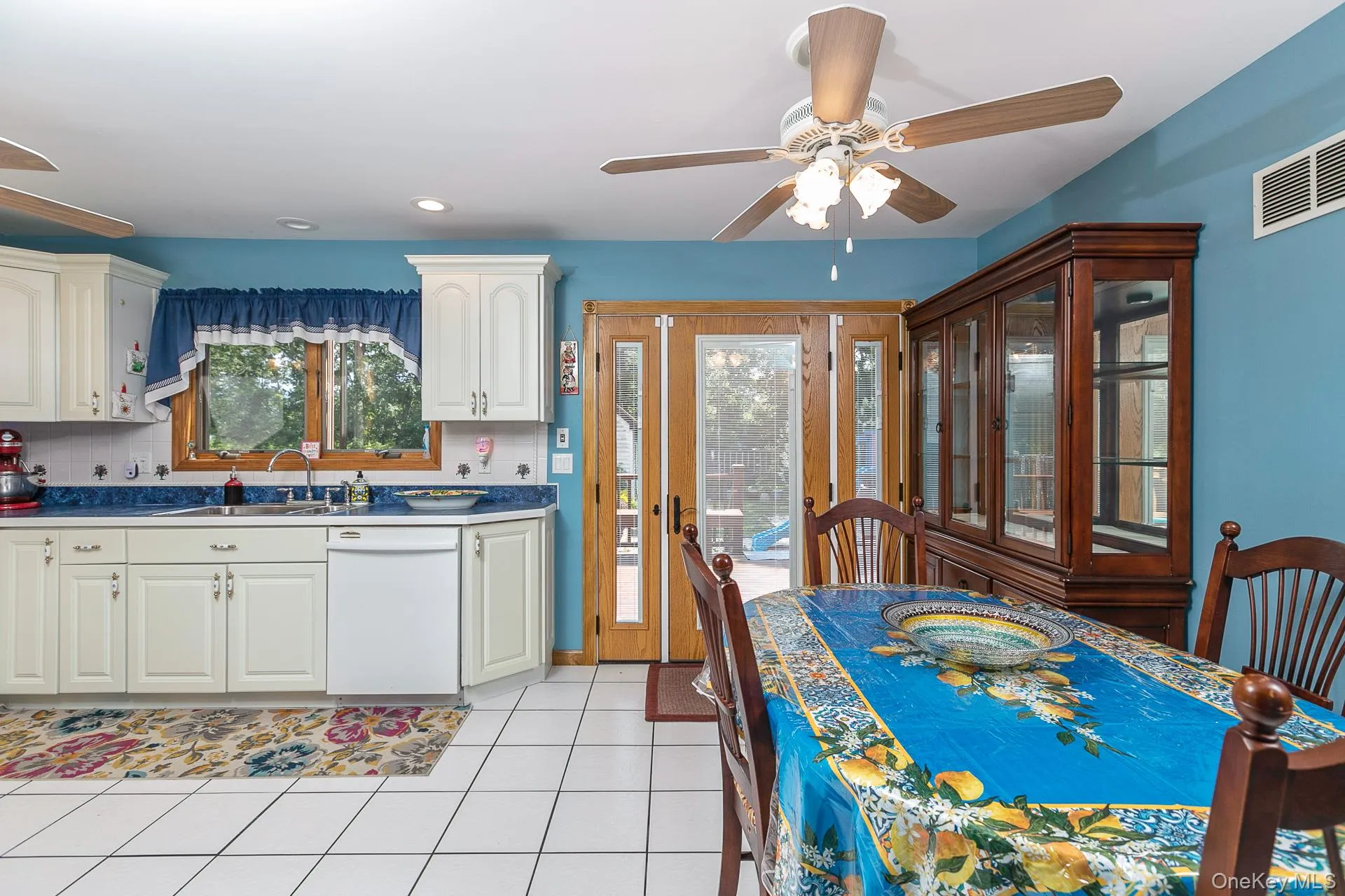 17 Victory Avenue, Brookhaven, NY, 3 Bedrooms Bedrooms, 6 Rooms Rooms,2 BathroomsBathrooms,Residential,For Rent,Victory,0,1064115 17 Victory Avenue, Brookhaven, NY, 3 Bedrooms Bedrooms, 6 Rooms Rooms,2 BathroomsBathrooms,Residential,For Rent,Victory,0,1064115