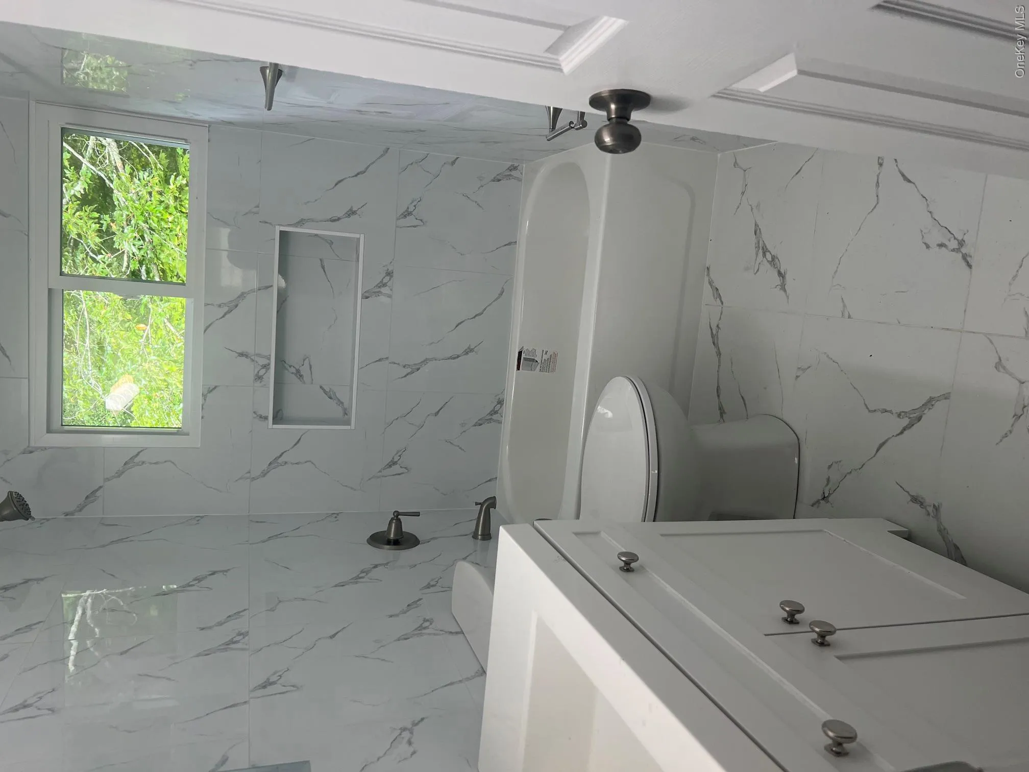 291 Old Town Road, Brookhaven, NY, 5 Bedrooms Bedrooms, 7 Rooms Rooms,2 BathroomsBathrooms,Residential Lease,For Rent,Old Town,0,1064124 291 Old Town Road, Brookhaven, NY, 5 Bedrooms Bedrooms, 7 Rooms Rooms,2 BathroomsBathrooms,Residential Lease,For Rent,Old Town,0,1064124