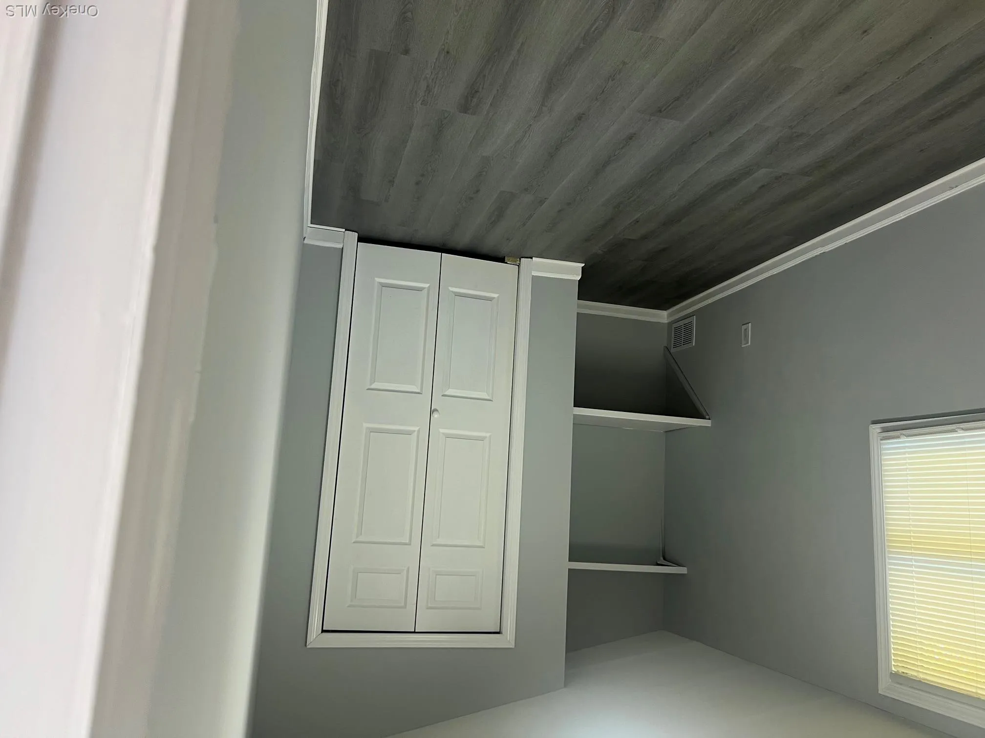 291 Old Town Road, Brookhaven, NY , With , 5 Bedroom , and , 7 Room , 2 Bathroom , For , Residential Lease , For Rent , 1064124 , MLSID,1064124 291 Old Town Road, Brookhaven, NY , With , 5 Bedroom , and , 7 Room , 2 Bathroom , For , Residential Lease , For Rent , 1064124 , MLSID,1064124