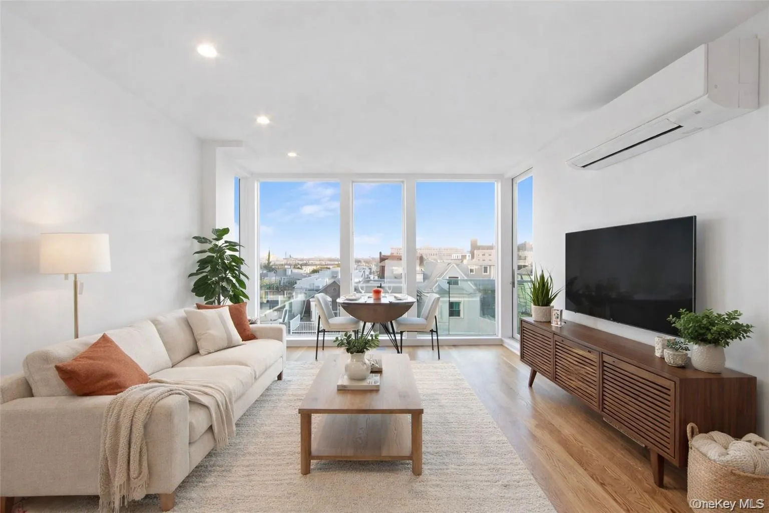 163 Beach 96th Street, New York, NY, 2 Bedrooms Bedrooms, 4 Rooms Rooms,2 BathroomsBathrooms,Residential,For Rent,Beach 96th,0,1064127 163 Beach 96th Street, New York, NY, 2 Bedrooms Bedrooms, 4 Rooms Rooms,2 BathroomsBathrooms,Residential,For Rent,Beach 96th,0,1064127