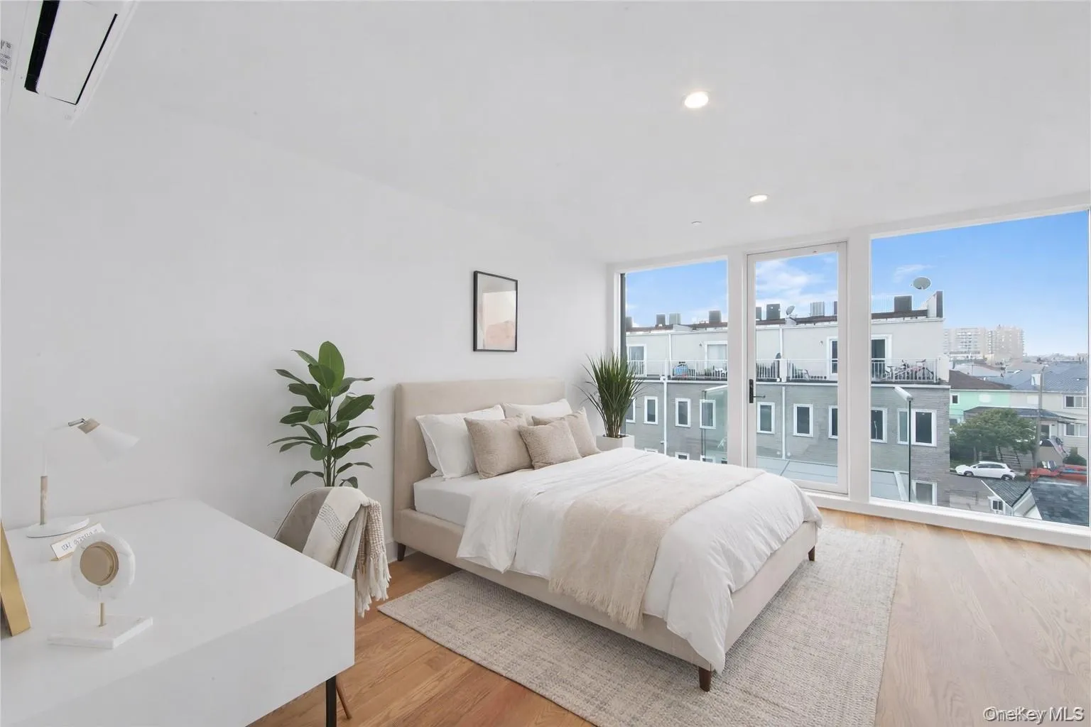 163 Beach 96th Street, New York, NY, 2 Bedrooms Bedrooms, 4 Rooms Rooms,2 BathroomsBathrooms,Residential,For Rent,Beach 96th,0,1064127 163 Beach 96th Street, New York, NY, 2 Bedrooms Bedrooms, 4 Rooms Rooms,2 BathroomsBathrooms,Residential,For Rent,Beach 96th,0,1064127