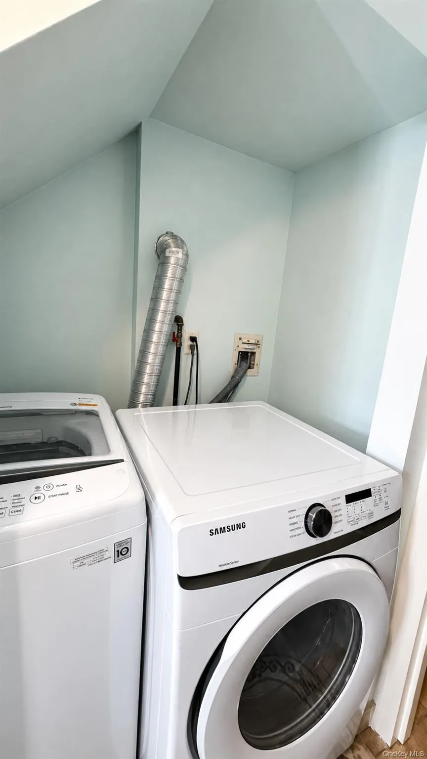1531 158th Street, New York, NY , With , 3 Bedroom , and , 8 Room , 2 Bathroom , For , Residential Lease , For Rent , 1064128 , MLSID,1064128 1531 158th Street, New York, NY , With , 3 Bedroom , and , 8 Room , 2 Bathroom , For , Residential Lease , For Rent , 1064128 , MLSID,1064128