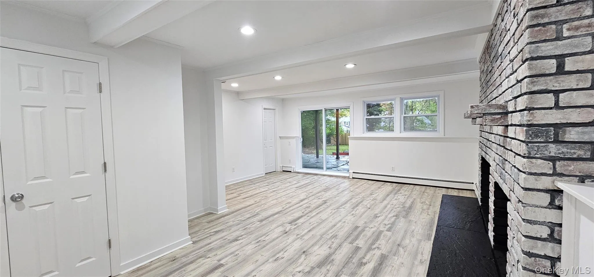 11 Marbeth Circle, Brookhaven, NY, 3 Bedrooms Bedrooms, 8 Rooms Rooms,2 BathroomsBathrooms,Residential,For Rent,Marbeth,0,1064133 11 Marbeth Circle, Brookhaven, NY, 3 Bedrooms Bedrooms, 8 Rooms Rooms,2 BathroomsBathrooms,Residential,For Rent,Marbeth,0,1064133