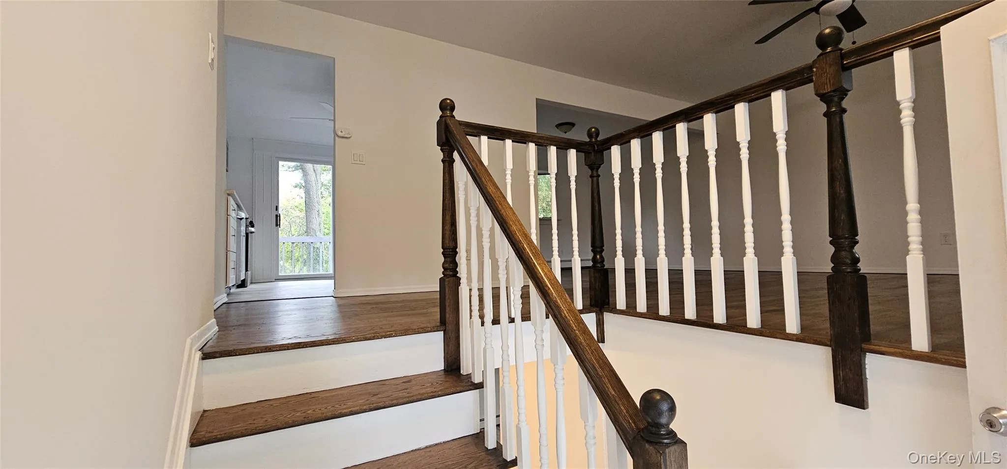11 Marbeth Circle, Brookhaven, NY, 3 Bedrooms Bedrooms, 8 Rooms Rooms,2 BathroomsBathrooms,Residential,For Rent,Marbeth,0,1064133 11 Marbeth Circle, Brookhaven, NY, 3 Bedrooms Bedrooms, 8 Rooms Rooms,2 BathroomsBathrooms,Residential,For Rent,Marbeth,0,1064133