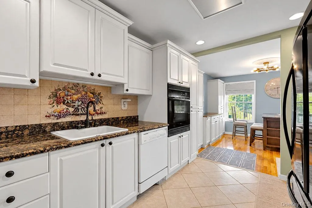 151-35 84th Street, New York, NY, 2 Bedrooms Bedrooms, 6 Rooms Rooms,2 BathroomsBathrooms,Residential,For Rent,84th,0,1064137 151-35 84th Street, New York, NY, 2 Bedrooms Bedrooms, 6 Rooms Rooms,2 BathroomsBathrooms,Residential,For Rent,84th,0,1064137