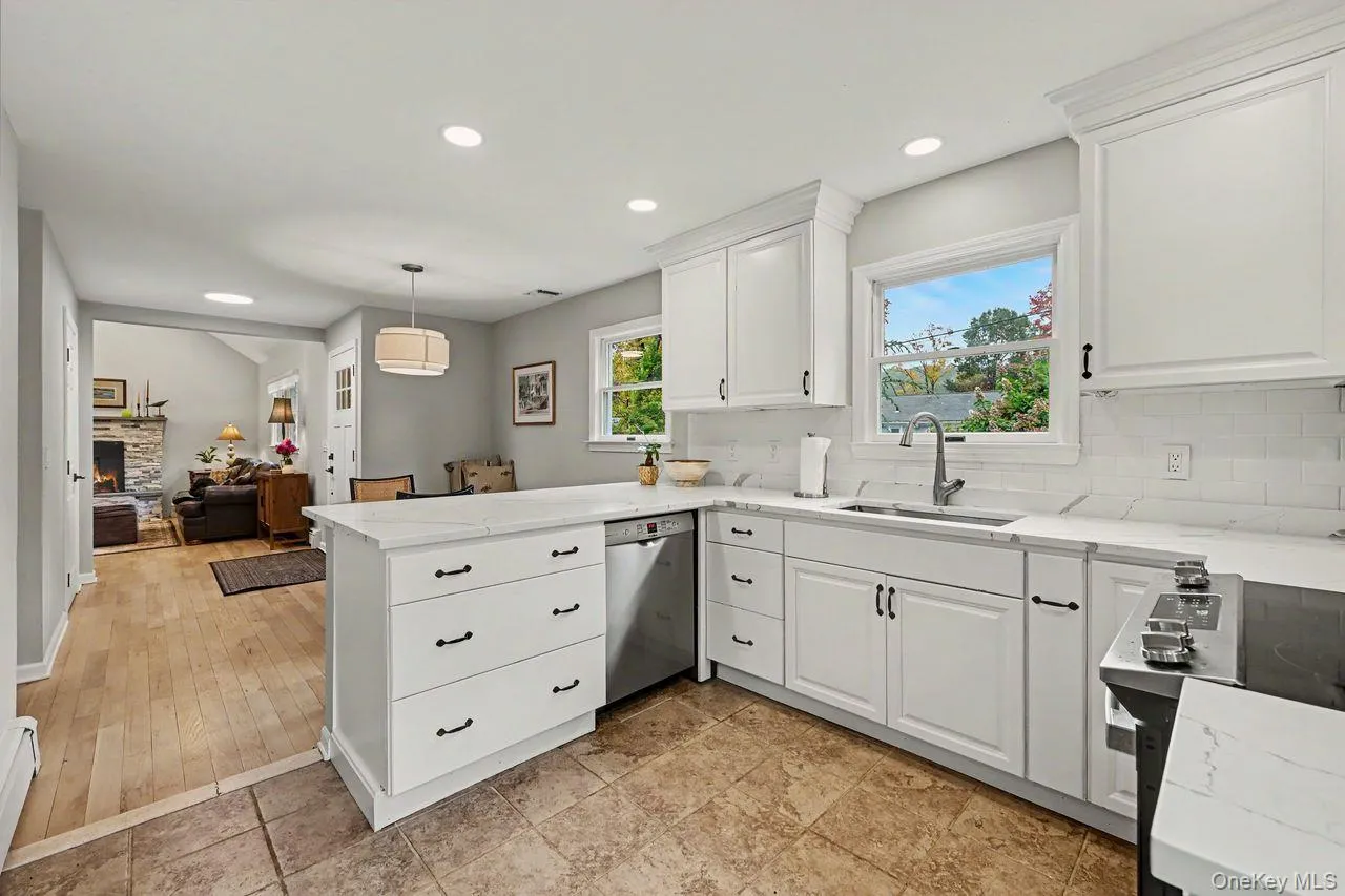 95 Clarkson Road, Kent, NY, 3 Bedrooms Bedrooms, 6 Rooms Rooms,2 BathroomsBathrooms,Residential,For Rent,Clarkson,0,1064140 95 Clarkson Road, Kent, NY, 3 Bedrooms Bedrooms, 6 Rooms Rooms,2 BathroomsBathrooms,Residential,For Rent,Clarkson,0,1064140