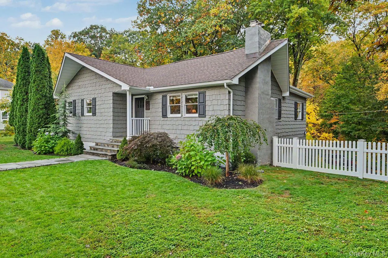 95 Clarkson Road, Kent, NY, 3 Bedrooms Bedrooms, 6 Rooms Rooms,2 BathroomsBathrooms,Residential,For Rent,Clarkson,0,1064140 95 Clarkson Road, Kent, NY, 3 Bedrooms Bedrooms, 6 Rooms Rooms,2 BathroomsBathrooms,Residential,For Rent,Clarkson,0,1064140