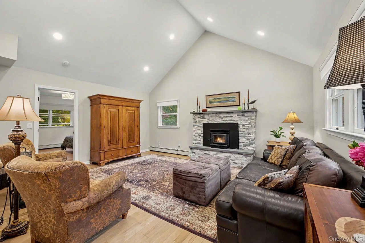95 Clarkson Road, Kent, NY, 3 Bedrooms Bedrooms, 6 Rooms Rooms,2 BathroomsBathrooms,Residential,For Rent,Clarkson,0,1064140 95 Clarkson Road, Kent, NY, 3 Bedrooms Bedrooms, 6 Rooms Rooms,2 BathroomsBathrooms,Residential,For Rent,Clarkson,0,1064140