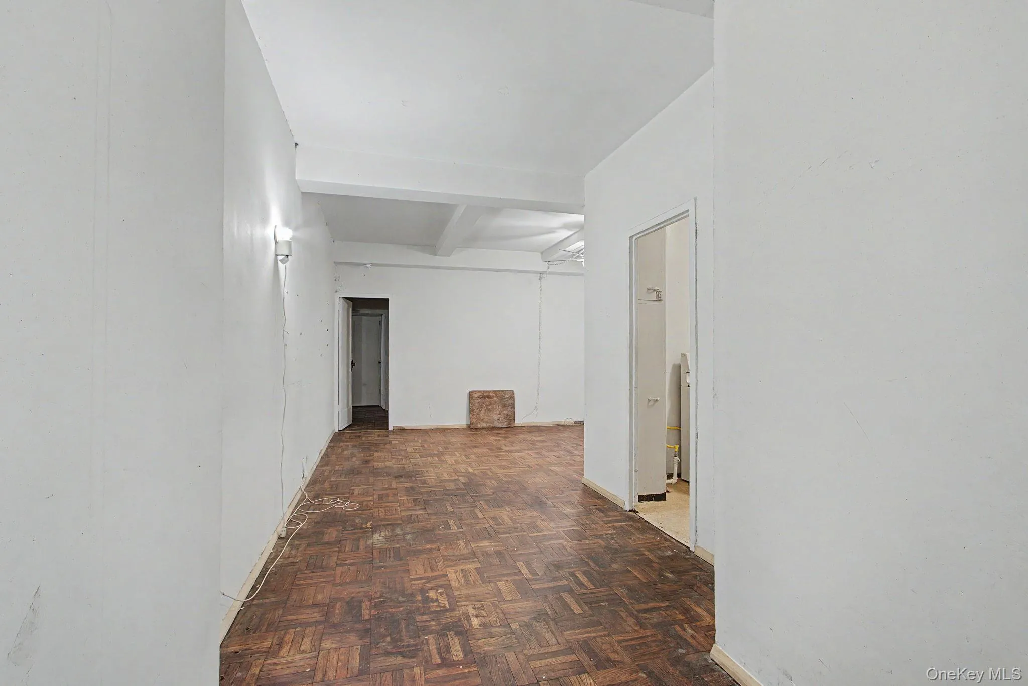 2100 Tremont Avenue, New York, NY, 2 Bedrooms Bedrooms, 5 Rooms Rooms,1 BathroomBathrooms,Residential,For Rent,Tremont,0,1064141 2100 Tremont Avenue, New York, NY, 2 Bedrooms Bedrooms, 5 Rooms Rooms,1 BathroomBathrooms,Residential,For Rent,Tremont,0,1064141