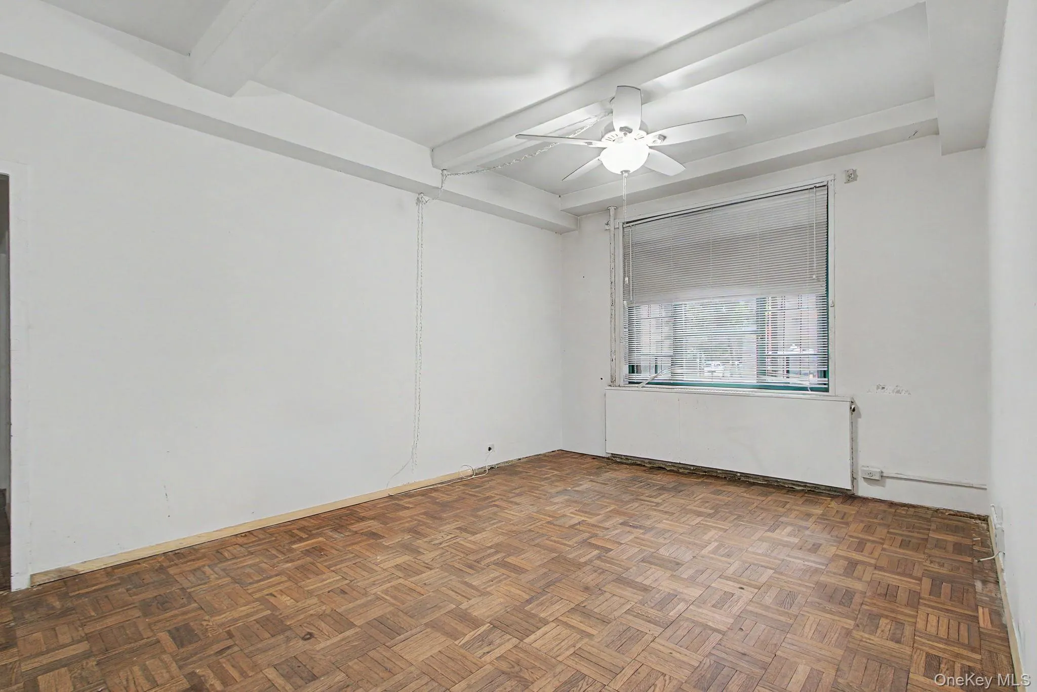2100 Tremont Avenue, New York, NY, 2 Bedrooms Bedrooms, 5 Rooms Rooms,1 BathroomBathrooms,Residential,For Rent,Tremont,0,1064141 2100 Tremont Avenue, New York, NY, 2 Bedrooms Bedrooms, 5 Rooms Rooms,1 BathroomBathrooms,Residential,For Rent,Tremont,0,1064141