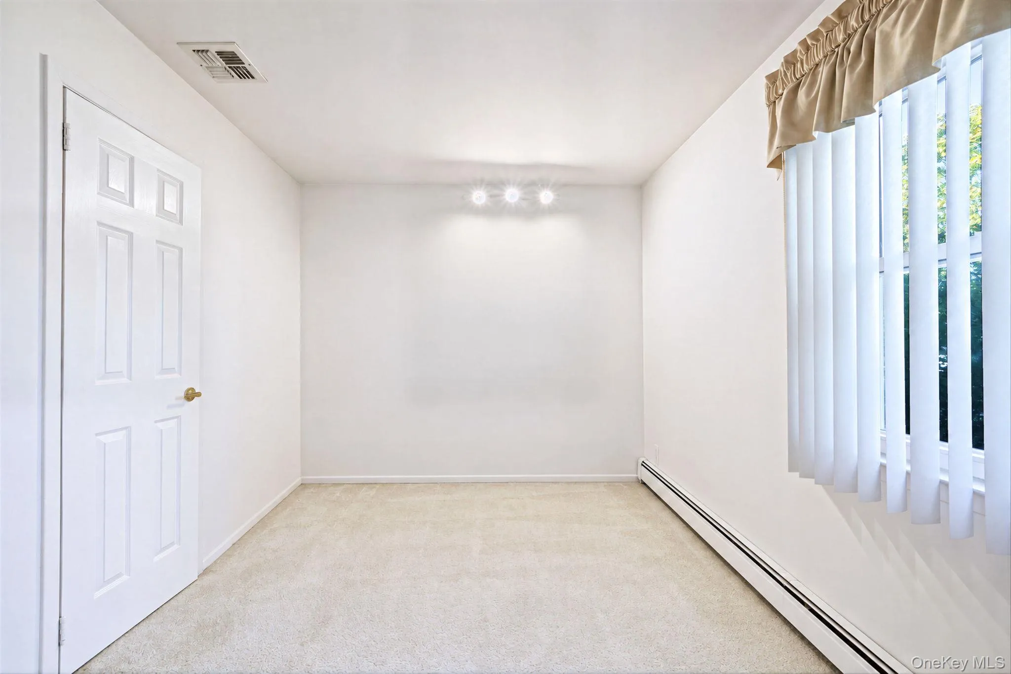 211 Mount Sinai Coram Road, Brookhaven, NY, 3 Bedrooms Bedrooms, 7 Rooms Rooms,2 BathroomsBathrooms,Residential,For Rent,Mount Sinai Coram,0,1064152 211 Mount Sinai Coram Road, Brookhaven, NY, 3 Bedrooms Bedrooms, 7 Rooms Rooms,2 BathroomsBathrooms,Residential,For Rent,Mount Sinai Coram,0,1064152