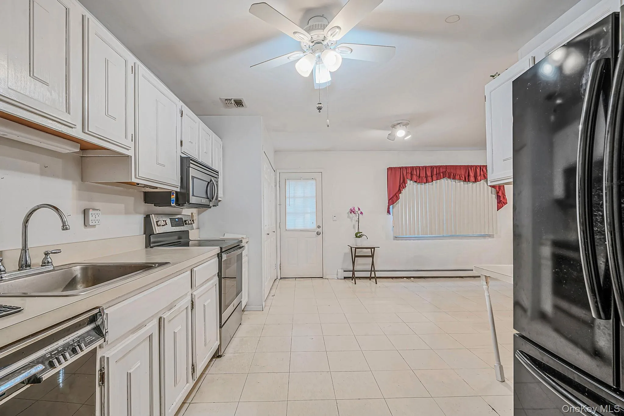 211 Mount Sinai Coram Road, Brookhaven, NY, 3 Bedrooms Bedrooms, 7 Rooms Rooms,2 BathroomsBathrooms,Residential,For Rent,Mount Sinai Coram,0,1064152 211 Mount Sinai Coram Road, Brookhaven, NY, 3 Bedrooms Bedrooms, 7 Rooms Rooms,2 BathroomsBathrooms,Residential,For Rent,Mount Sinai Coram,0,1064152