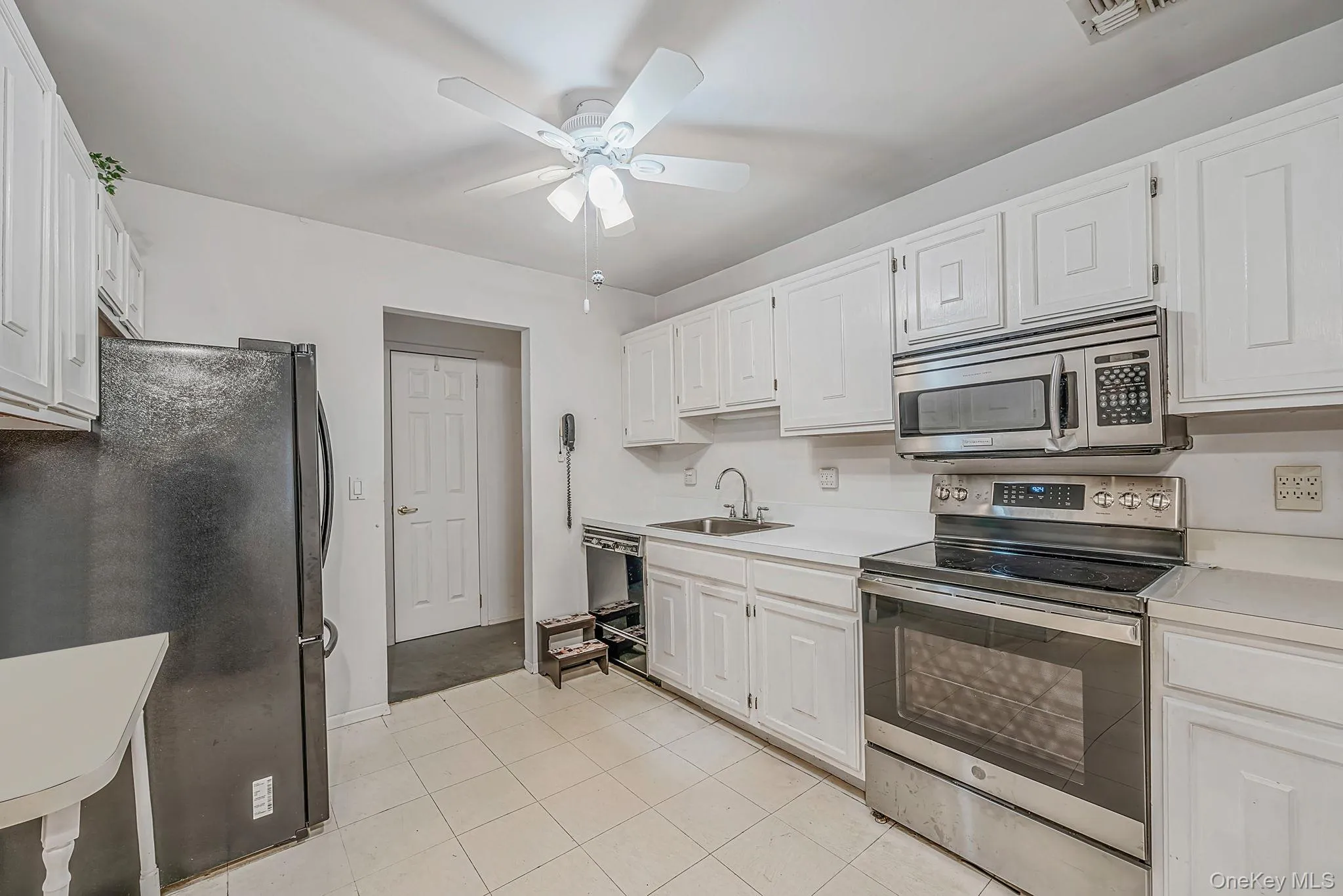 211 Mount Sinai Coram Road, Brookhaven, NY, 3 Bedrooms Bedrooms, 7 Rooms Rooms,2 BathroomsBathrooms,Residential,For Rent,Mount Sinai Coram,0,1064152 211 Mount Sinai Coram Road, Brookhaven, NY, 3 Bedrooms Bedrooms, 7 Rooms Rooms,2 BathroomsBathrooms,Residential,For Rent,Mount Sinai Coram,0,1064152