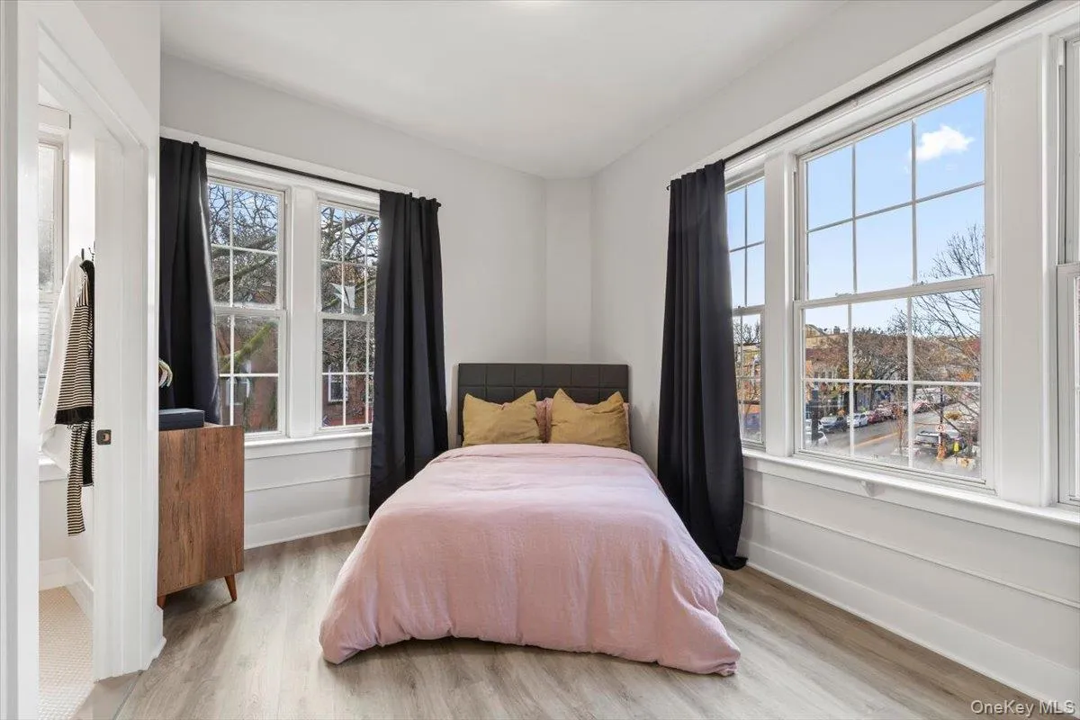 49 Beekman Avenue, Mount Pleasant, NY, 1 Bedroom Bedrooms, 3 Room Rooms,1 BathroomBathrooms,Residential Lease,For Rent,Beekman,0,1064167 49 Beekman Avenue, Mount Pleasant, NY, 1 Bedroom Bedrooms, 3 Room Rooms,1 BathroomBathrooms,Residential Lease,For Rent,Beekman,0,1064167
