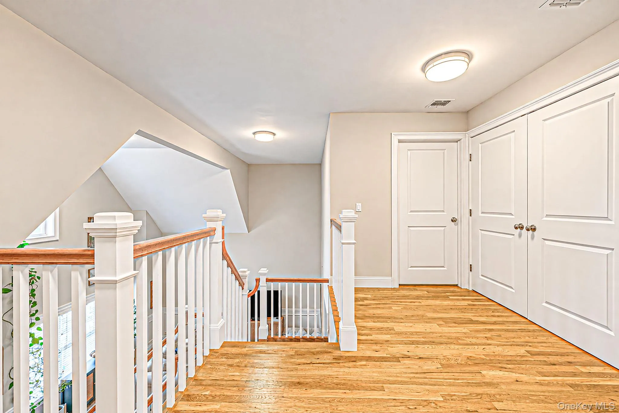 205 Kohr Road, Smithtown, NY, 4 Bedrooms Bedrooms, 9 Rooms Rooms,2 BathroomsBathrooms,Residential,For Rent,Kohr,0,1064178 205 Kohr Road, Smithtown, NY, 4 Bedrooms Bedrooms, 9 Rooms Rooms,2 BathroomsBathrooms,Residential,For Rent,Kohr,0,1064178
