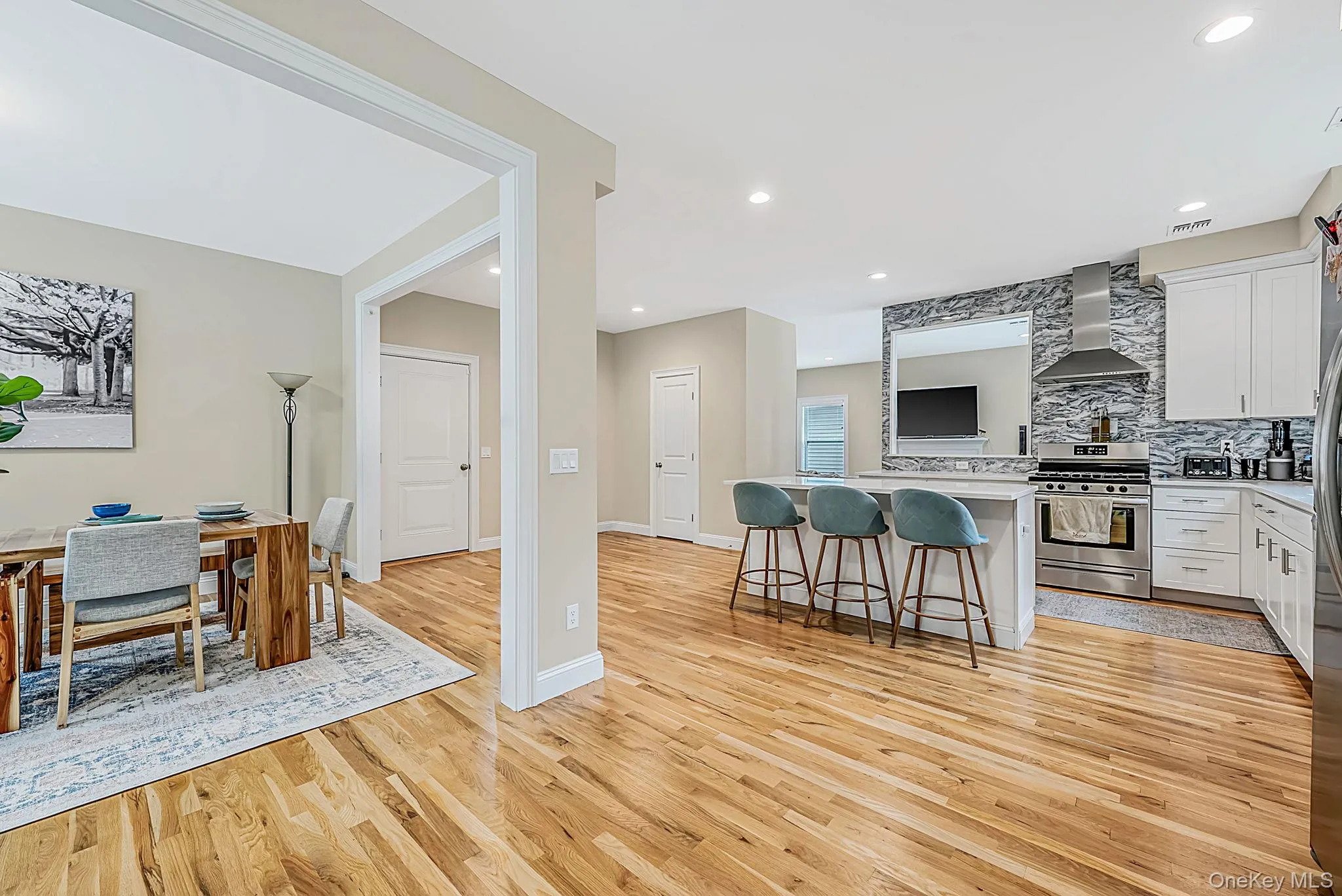 205 Kohr Road, Smithtown, NY, 4 Bedrooms Bedrooms, 9 Rooms Rooms,2 BathroomsBathrooms,Residential,For Rent,Kohr,0,1064178 205 Kohr Road, Smithtown, NY, 4 Bedrooms Bedrooms, 9 Rooms Rooms,2 BathroomsBathrooms,Residential,For Rent,Kohr,0,1064178