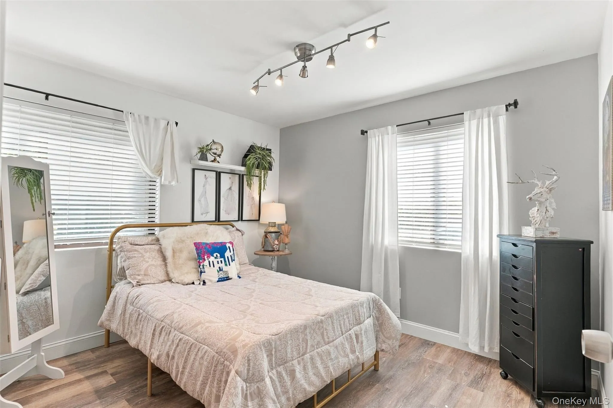 42 Western Avenue, Wallkill, NY, 4 Bedrooms Bedrooms, 9 Rooms Rooms,3 BathroomsBathrooms,Residential,For Rent,Western,0,1064186 42 Western Avenue, Wallkill, NY, 4 Bedrooms Bedrooms, 9 Rooms Rooms,3 BathroomsBathrooms,Residential,For Rent,Western,0,1064186