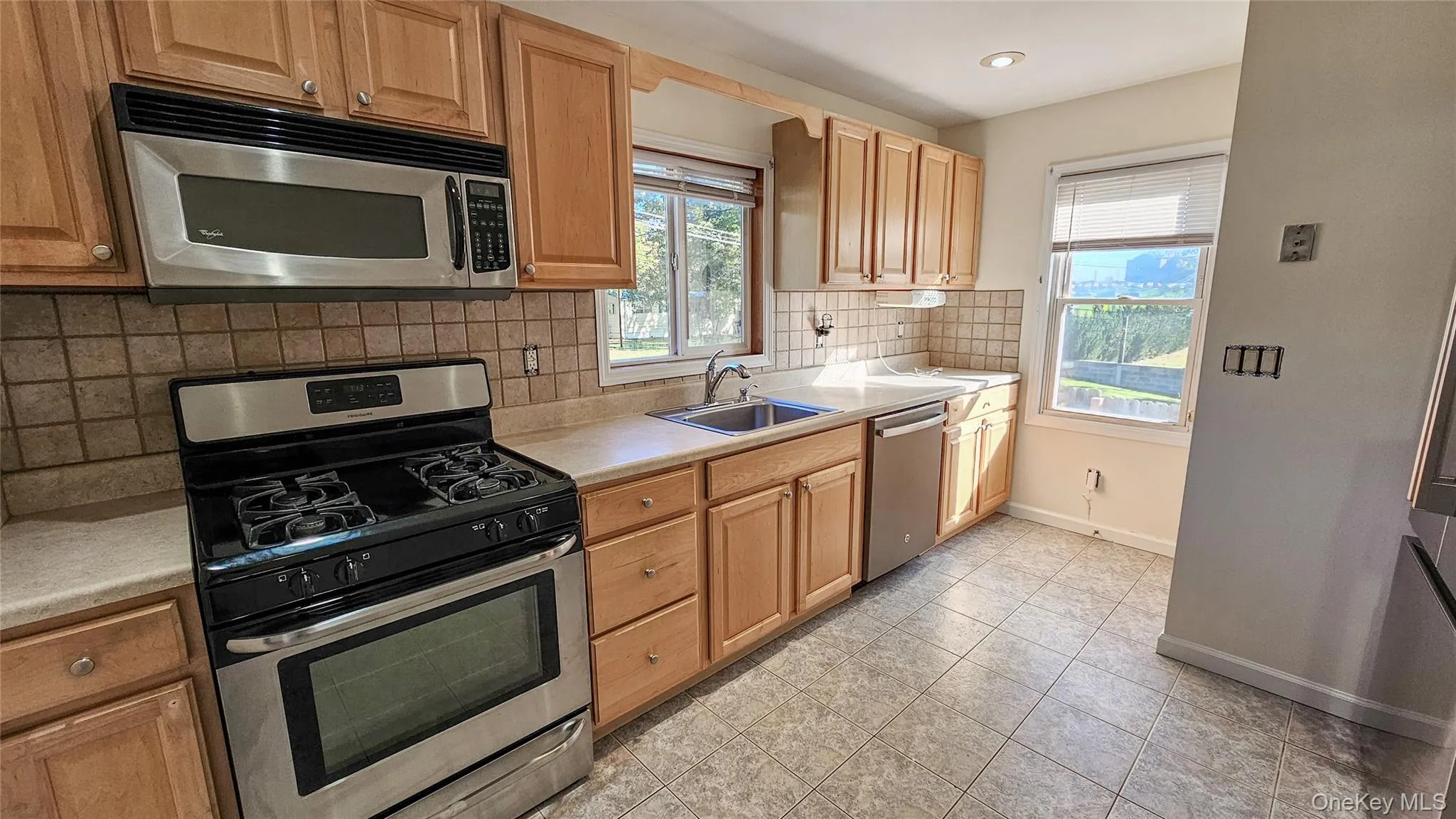 41 Birdsall Avenue, Marlboro, NY, 2 Bedroom Bedrooms, 5 Room Rooms,1 BathroomBathrooms,Residential Lease,For Rent,Birdsall,0,1064196 41 Birdsall Avenue, Marlboro, NY, 2 Bedroom Bedrooms, 5 Room Rooms,1 BathroomBathrooms,Residential Lease,For Rent,Birdsall,0,1064196