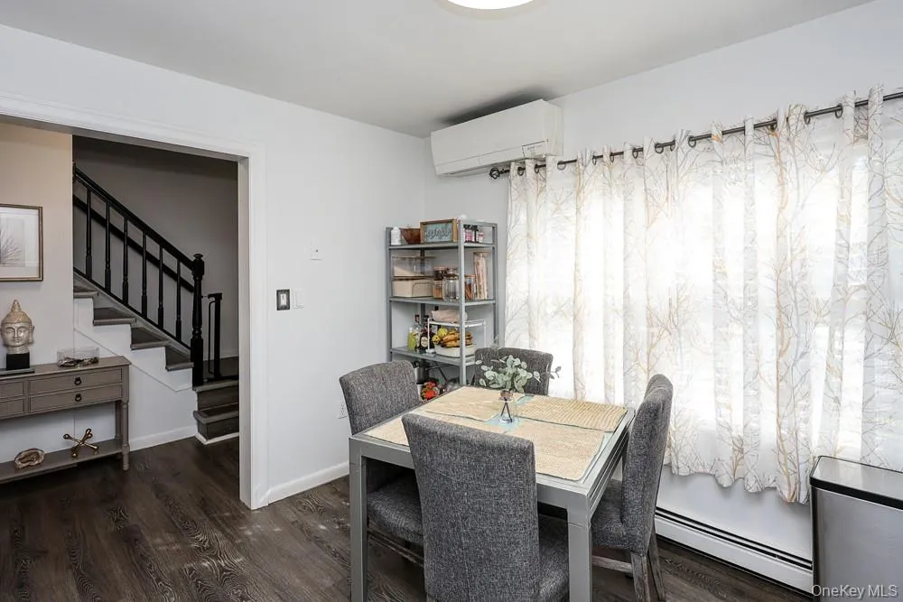 25 Centre Street, Yonkers, NY, 3 Bedrooms Bedrooms, 6 Rooms Rooms,2 BathroomsBathrooms,Residential,For Rent,Centre,0,1064227 25 Centre Street, Yonkers, NY, 3 Bedrooms Bedrooms, 6 Rooms Rooms,2 BathroomsBathrooms,Residential,For Rent,Centre,0,1064227
