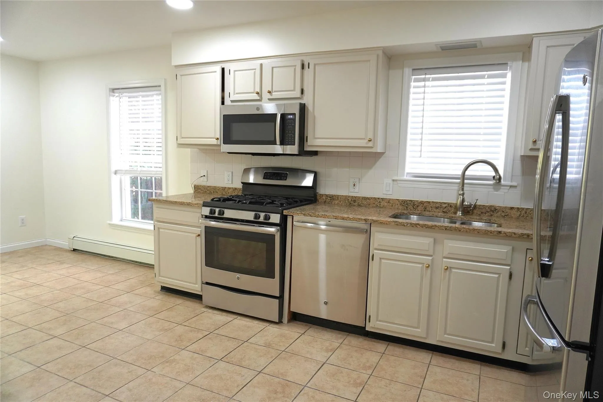 18 Briga Circle, Harrison, NY, 3 Bedrooms Bedrooms, 6 Rooms Rooms,2 BathroomsBathrooms,Residential Lease,For Rent,Briga,0,1064245 18 Briga Circle, Harrison, NY, 3 Bedrooms Bedrooms, 6 Rooms Rooms,2 BathroomsBathrooms,Residential Lease,For Rent,Briga,0,1064245
