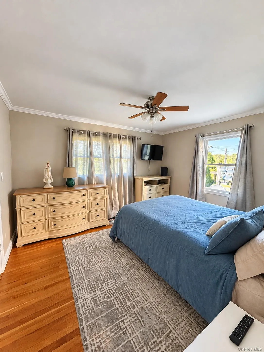 2360 York Street, Hempstead, NY, 4 Bedrooms Bedrooms, 7 Rooms Rooms,3 BathroomsBathrooms,Residential,For Rent,York,0,1064262 2360 York Street, Hempstead, NY, 4 Bedrooms Bedrooms, 7 Rooms Rooms,3 BathroomsBathrooms,Residential,For Rent,York,0,1064262