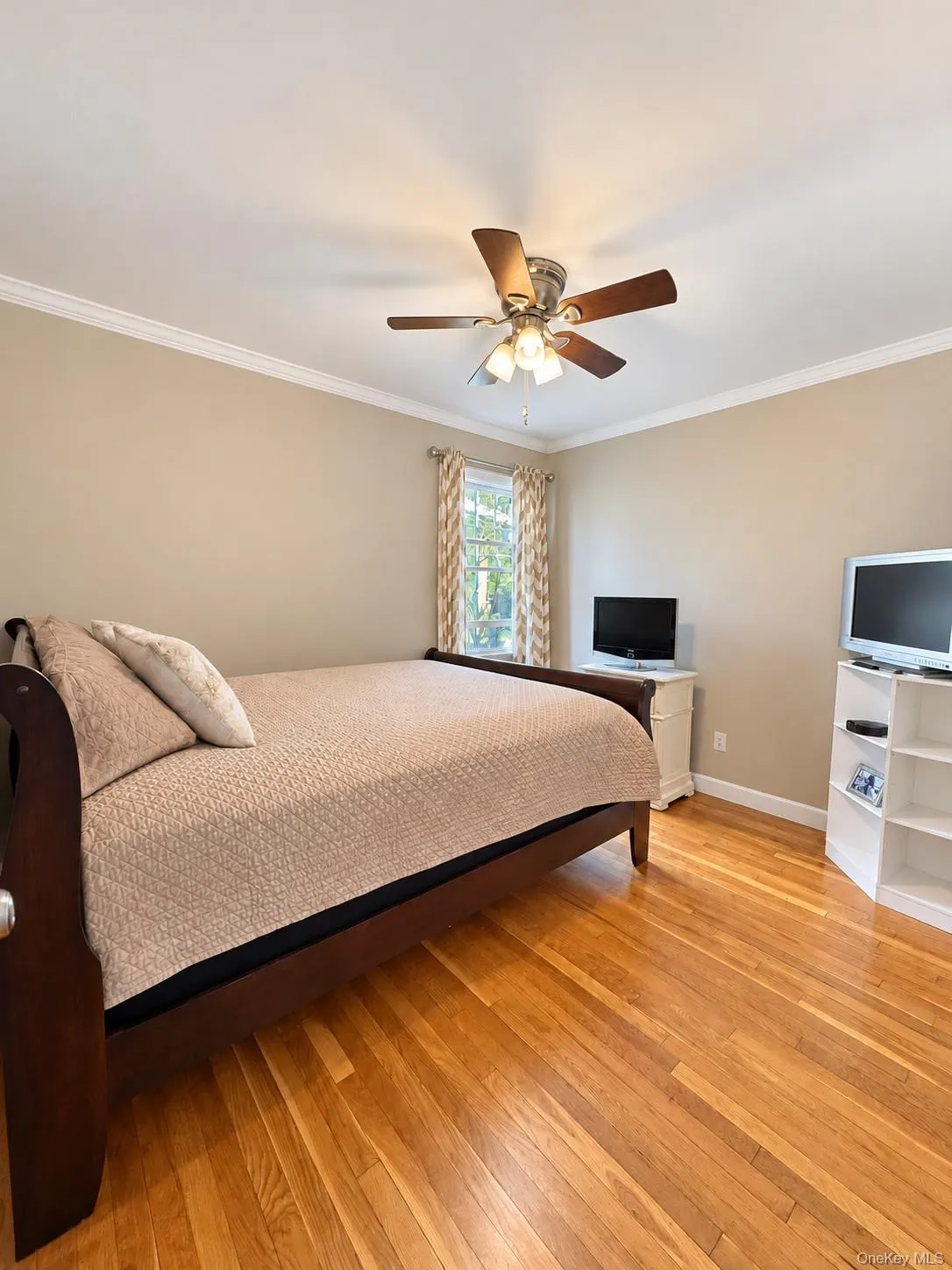 2360 York Street, Hempstead, NY, 4 Bedrooms Bedrooms, 7 Rooms Rooms,3 BathroomsBathrooms,Residential,For Rent,York,0,1064262 2360 York Street, Hempstead, NY, 4 Bedrooms Bedrooms, 7 Rooms Rooms,3 BathroomsBathrooms,Residential,For Rent,York,0,1064262