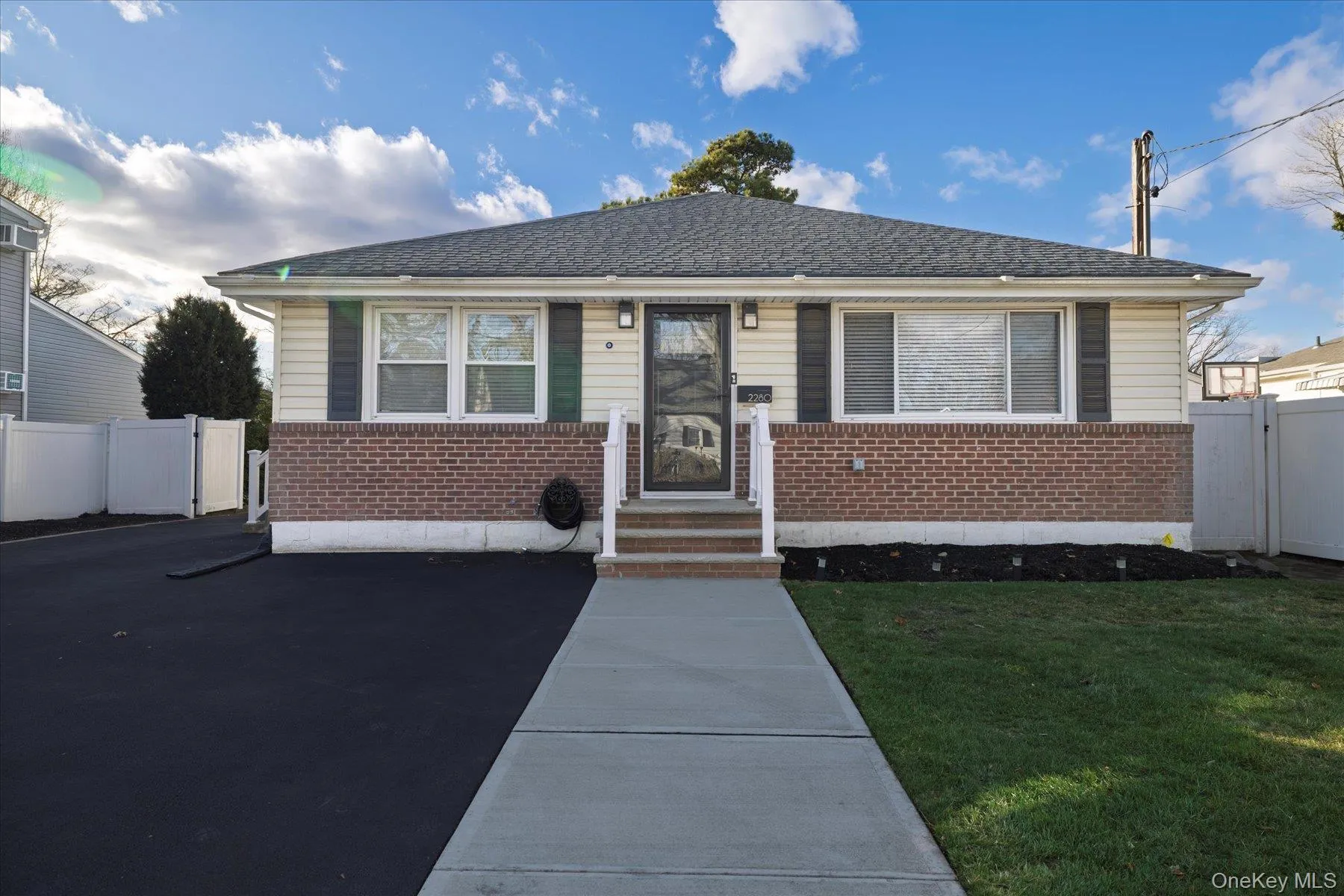 2280 Brookside Avenue, Hempstead, NY, 4 Bedrooms Bedrooms, 7 Rooms Rooms,2 BathroomsBathrooms,Residential,For Rent,Brookside,0,1064268 2280 Brookside Avenue, Hempstead, NY, 4 Bedrooms Bedrooms, 7 Rooms Rooms,2 BathroomsBathrooms,Residential,For Rent,Brookside,0,1064268