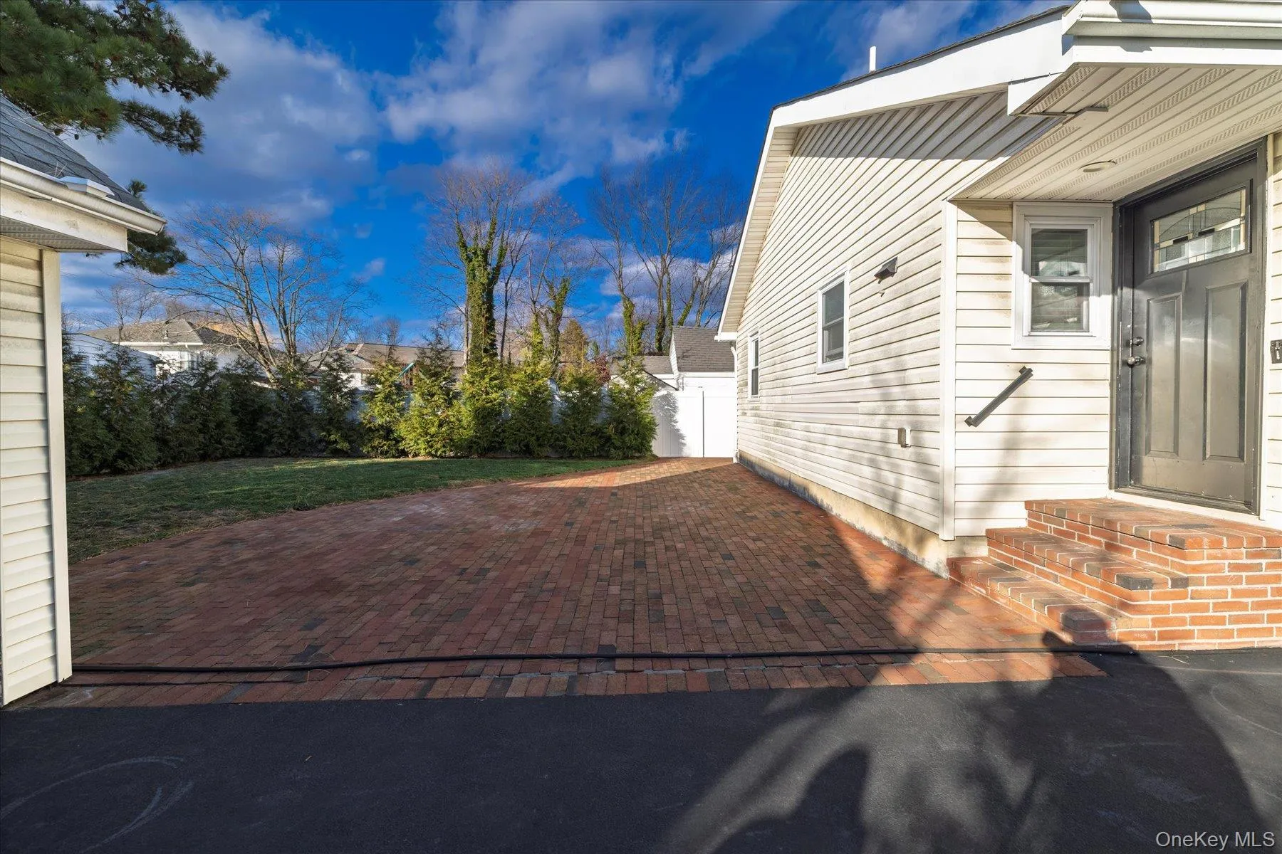 2280 Brookside Avenue, Hempstead, NY, 4 Bedrooms Bedrooms, 7 Rooms Rooms,2 BathroomsBathrooms,Residential,For Rent,Brookside,0,1064268 2280 Brookside Avenue, Hempstead, NY, 4 Bedrooms Bedrooms, 7 Rooms Rooms,2 BathroomsBathrooms,Residential,For Rent,Brookside,0,1064268