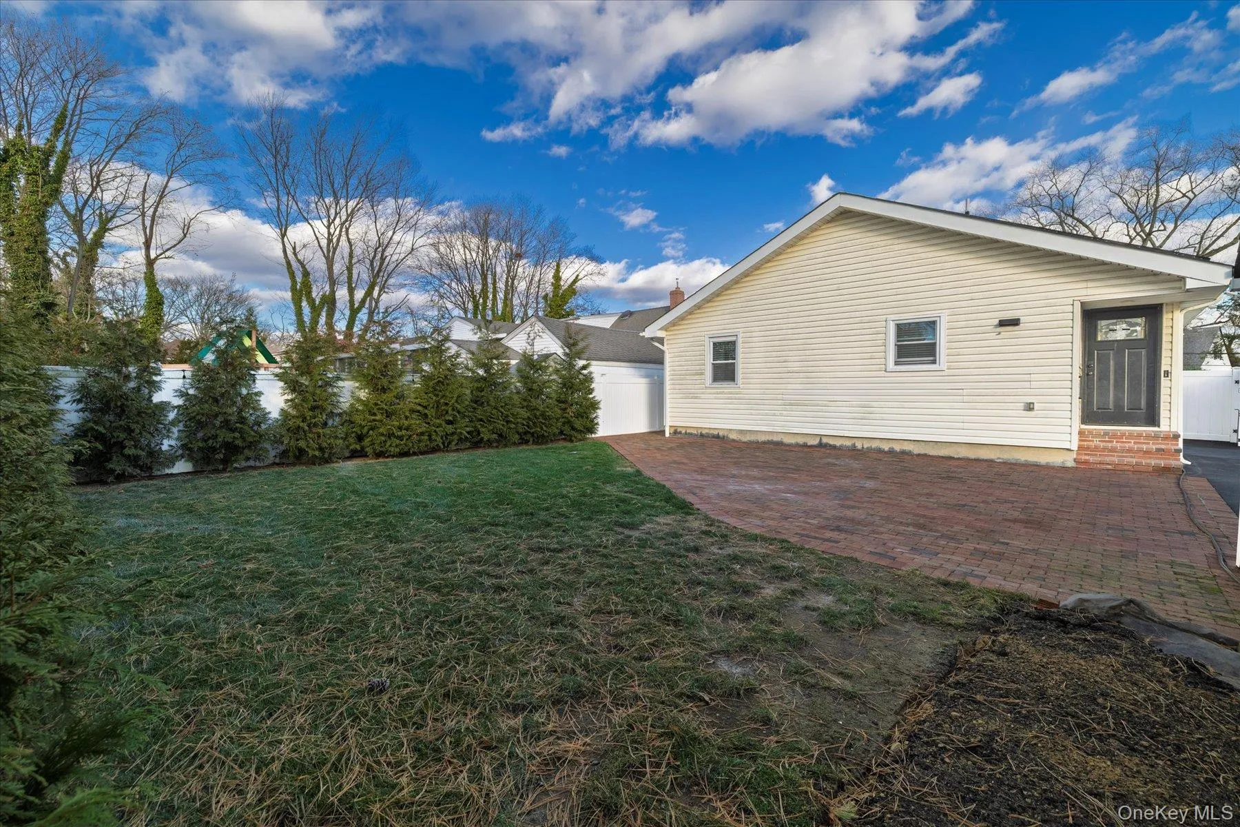 2280 Brookside Avenue, Hempstead, NY, 4 Bedrooms Bedrooms, 7 Rooms Rooms,2 BathroomsBathrooms,Residential,For Rent,Brookside,0,1064268 2280 Brookside Avenue, Hempstead, NY, 4 Bedrooms Bedrooms, 7 Rooms Rooms,2 BathroomsBathrooms,Residential,For Rent,Brookside,0,1064268