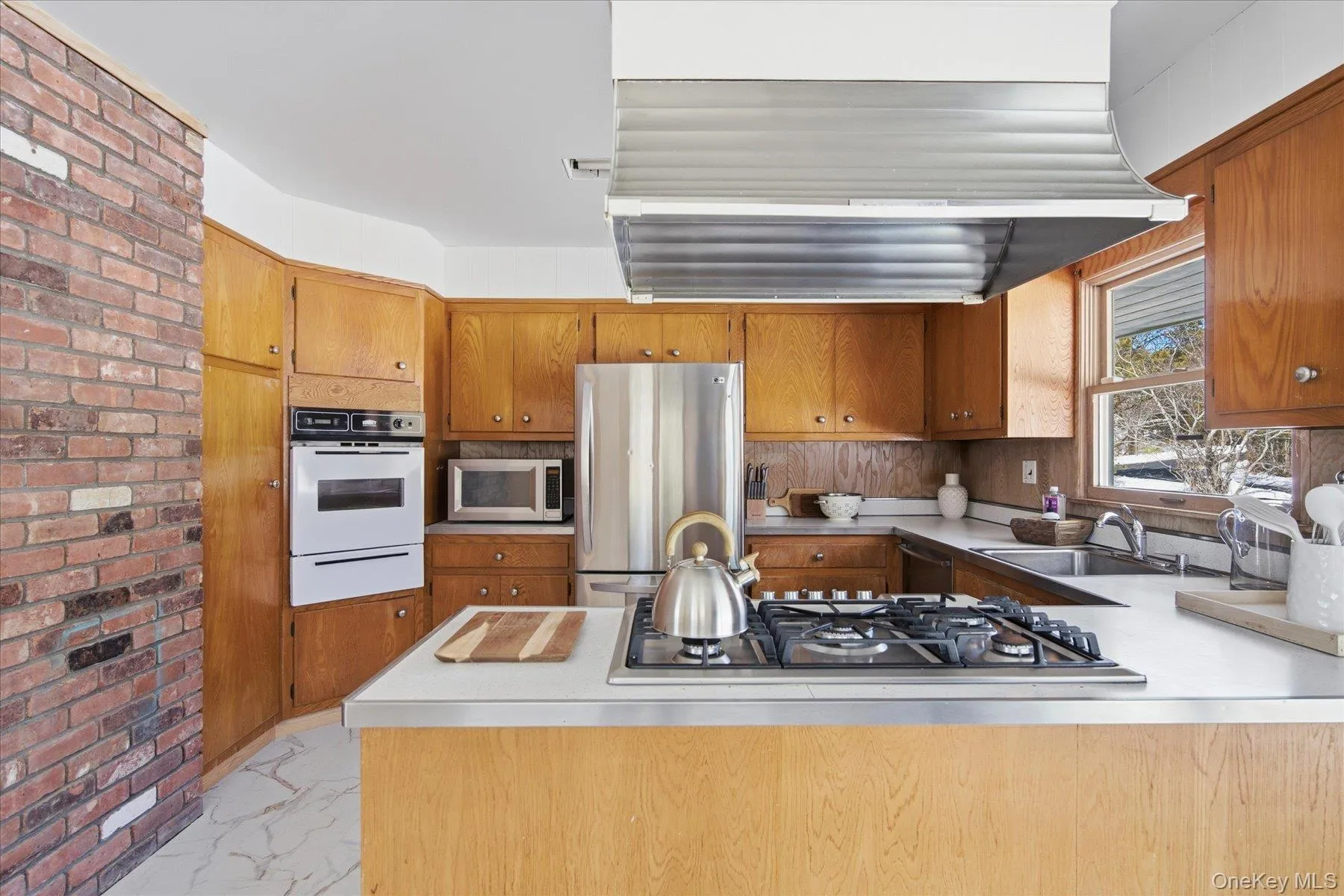 1 Oceanview Road, Southampton, NY, 2 Bedrooms Bedrooms, 4 Rooms Rooms,2 BathroomsBathrooms,Residential Lease,For Rent,Oceanview,0,1064275 1 Oceanview Road, Southampton, NY, 2 Bedrooms Bedrooms, 4 Rooms Rooms,2 BathroomsBathrooms,Residential Lease,For Rent,Oceanview,0,1064275