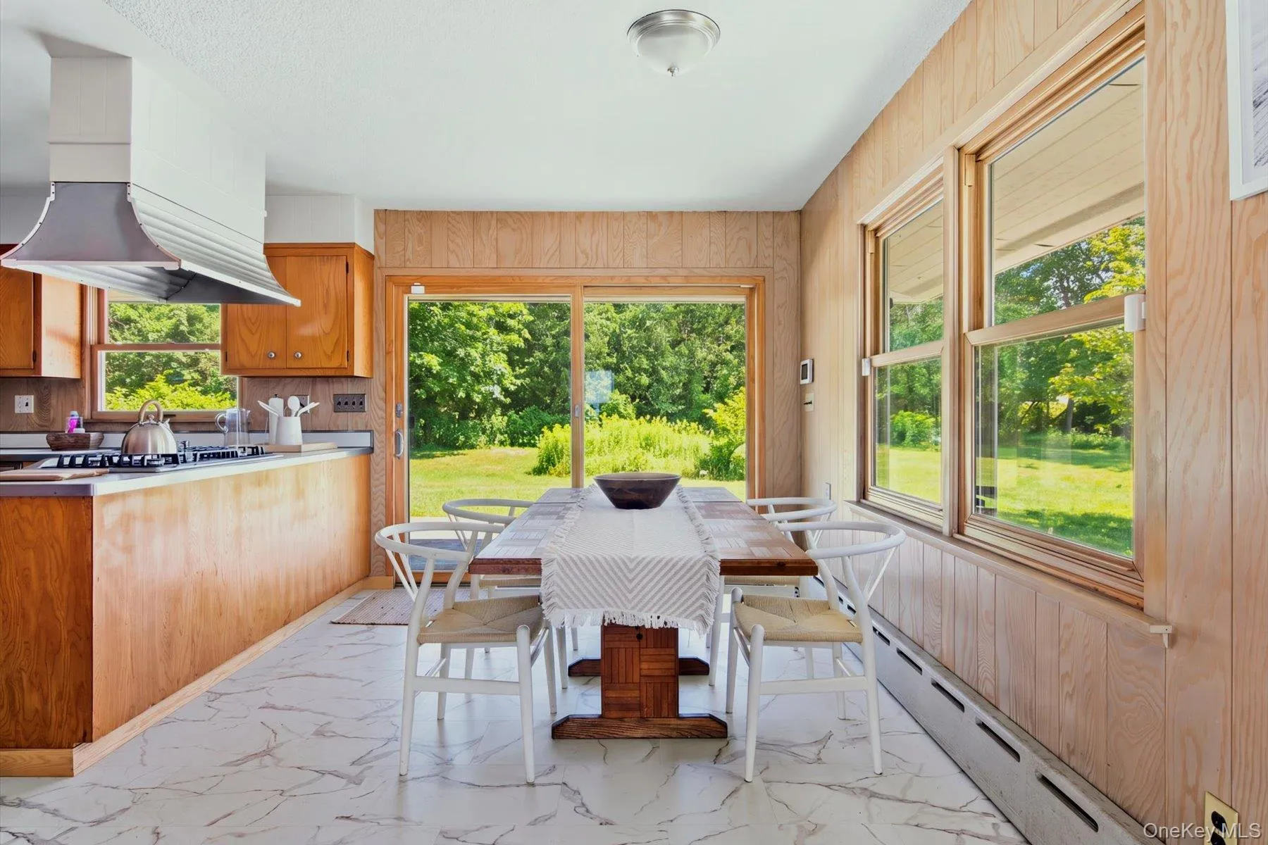 1 Oceanview Road, Southampton, NY, 2 Bedrooms Bedrooms, 4 Rooms Rooms,2 BathroomsBathrooms,Residential Lease,For Rent,Oceanview,0,1064275 1 Oceanview Road, Southampton, NY, 2 Bedrooms Bedrooms, 4 Rooms Rooms,2 BathroomsBathrooms,Residential Lease,For Rent,Oceanview,0,1064275