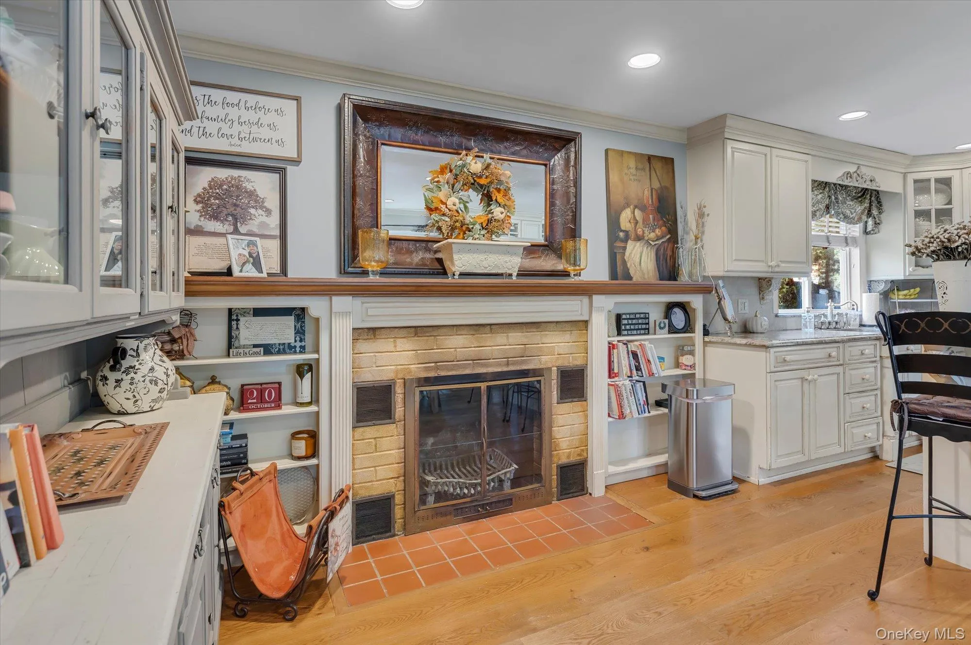 22 Alice Lane, Smithtown, NY, 3 Bedrooms Bedrooms, 6 Rooms Rooms,2 BathroomsBathrooms,Residential,For Rent,Alice,0,1064277 22 Alice Lane, Smithtown, NY, 3 Bedrooms Bedrooms, 6 Rooms Rooms,2 BathroomsBathrooms,Residential,For Rent,Alice,0,1064277