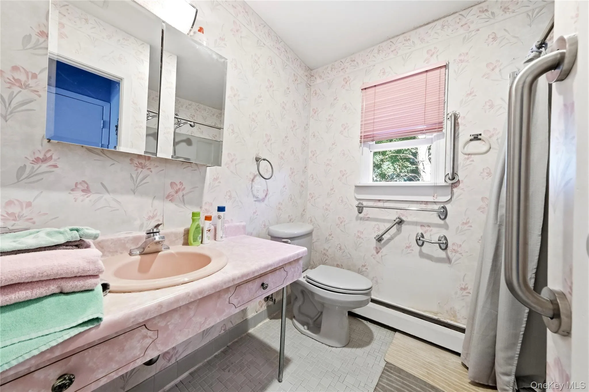 30 Manor Road, Huntington, NY, 4 Bedrooms Bedrooms, 11 Rooms Rooms,2 BathroomsBathrooms,Residential,For Rent,Manor,0,1064279 30 Manor Road, Huntington, NY, 4 Bedrooms Bedrooms, 11 Rooms Rooms,2 BathroomsBathrooms,Residential,For Rent,Manor,0,1064279