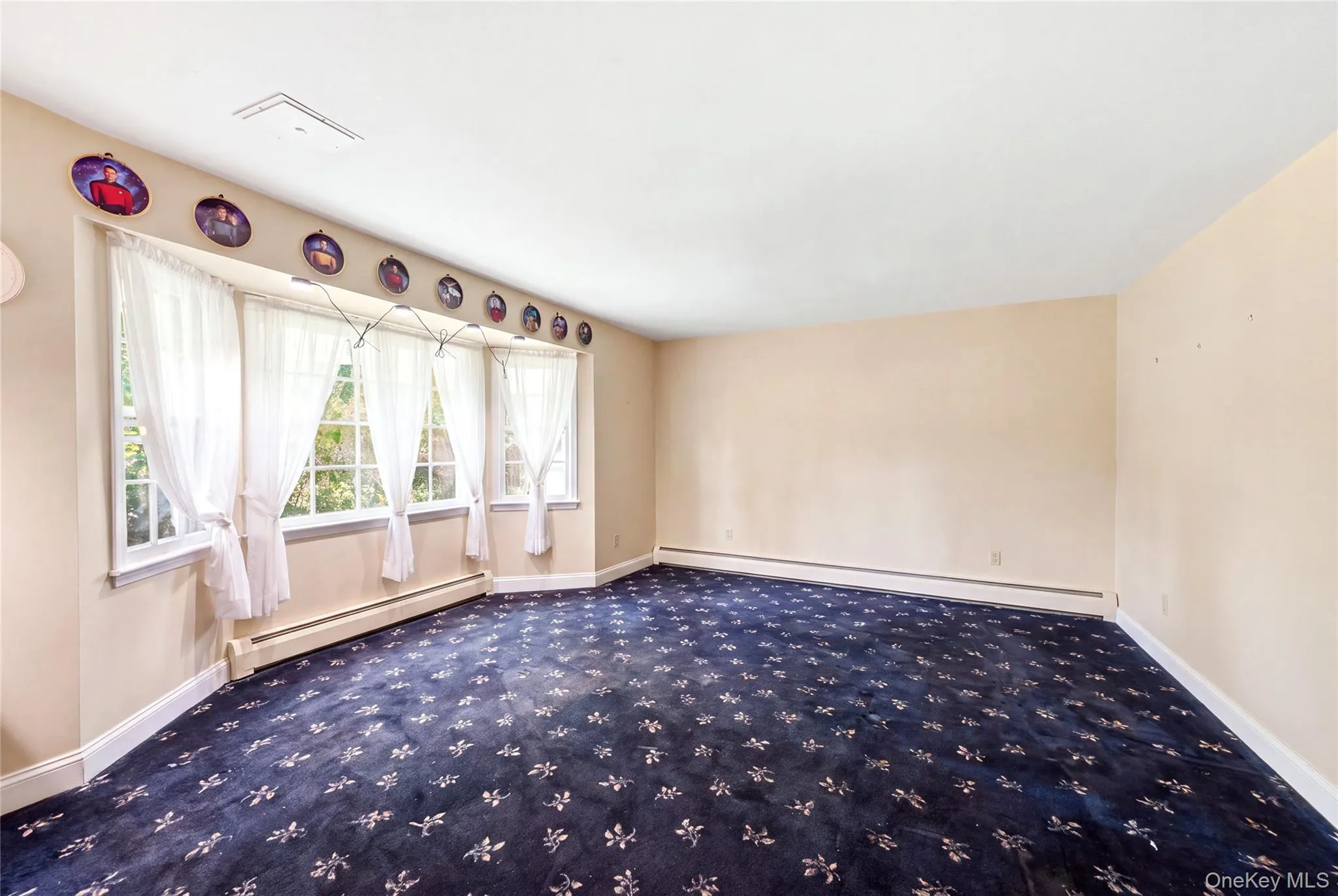 30 Manor Road, Huntington, NY, 4 Bedrooms Bedrooms, 11 Rooms Rooms,2 BathroomsBathrooms,Residential,For Rent,Manor,0,1064279 30 Manor Road, Huntington, NY, 4 Bedrooms Bedrooms, 11 Rooms Rooms,2 BathroomsBathrooms,Residential,For Rent,Manor,0,1064279