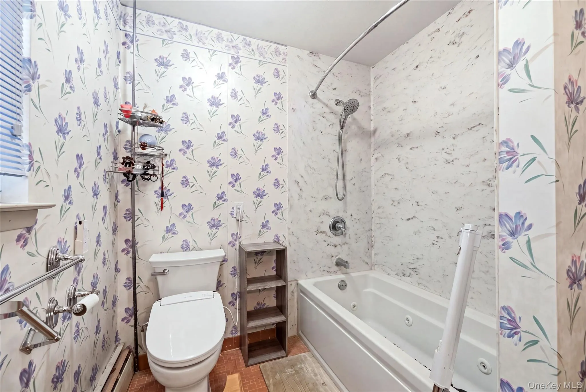 30 Manor Road, Huntington, NY, 4 Bedrooms Bedrooms, 11 Rooms Rooms,2 BathroomsBathrooms,Residential,For Rent,Manor,0,1064279 30 Manor Road, Huntington, NY, 4 Bedrooms Bedrooms, 11 Rooms Rooms,2 BathroomsBathrooms,Residential,For Rent,Manor,0,1064279