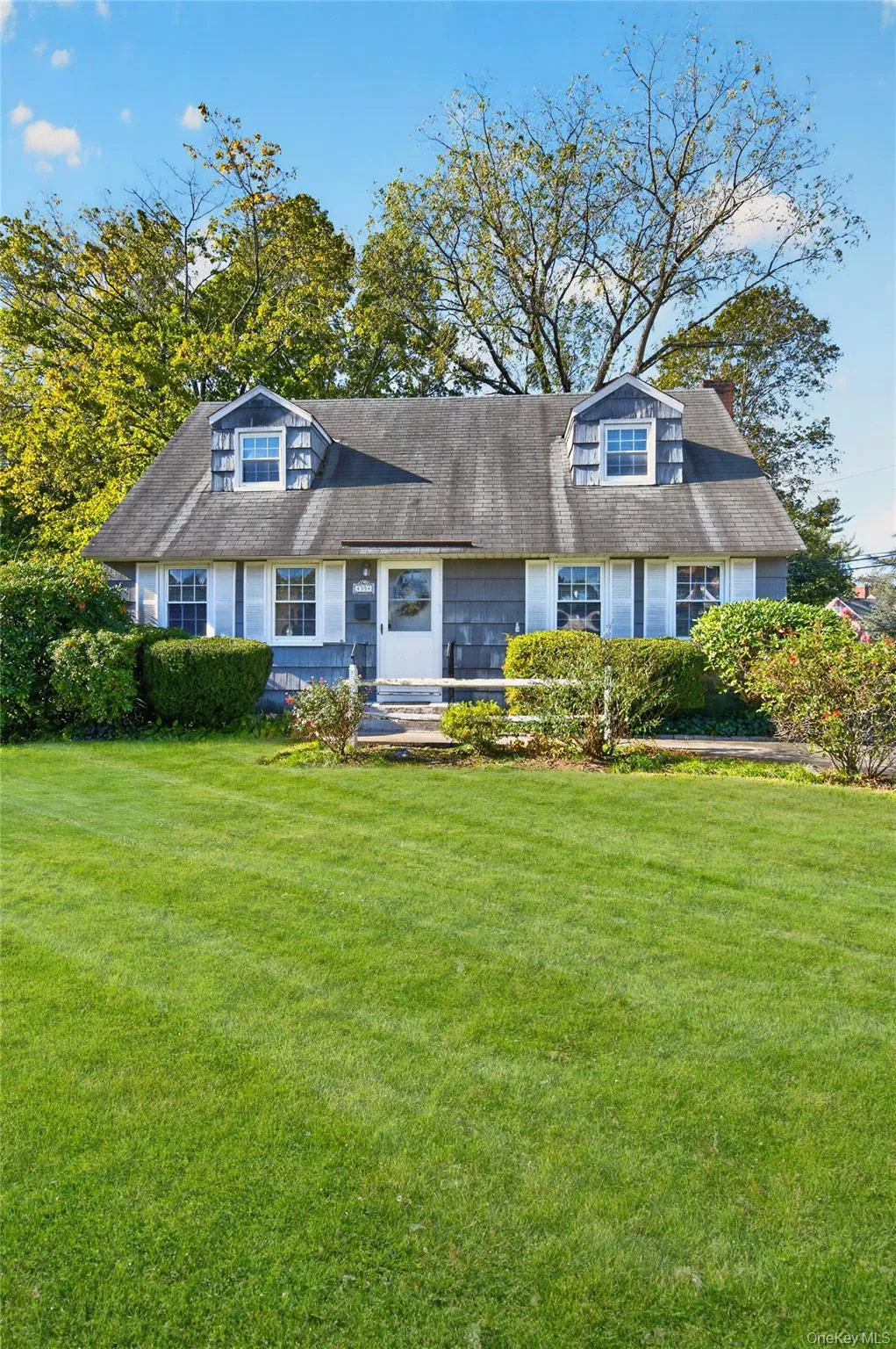 35 Ross Lane, Oyster Bay, NY, 4 Bedrooms Bedrooms, 7 Rooms Rooms,2 BathroomsBathrooms,Residential,For Rent,Ross,0,1064291 35 Ross Lane, Oyster Bay, NY, 4 Bedrooms Bedrooms, 7 Rooms Rooms,2 BathroomsBathrooms,Residential,For Rent,Ross,0,1064291